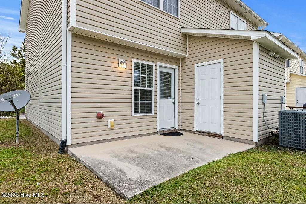 100548845 | Photo 17