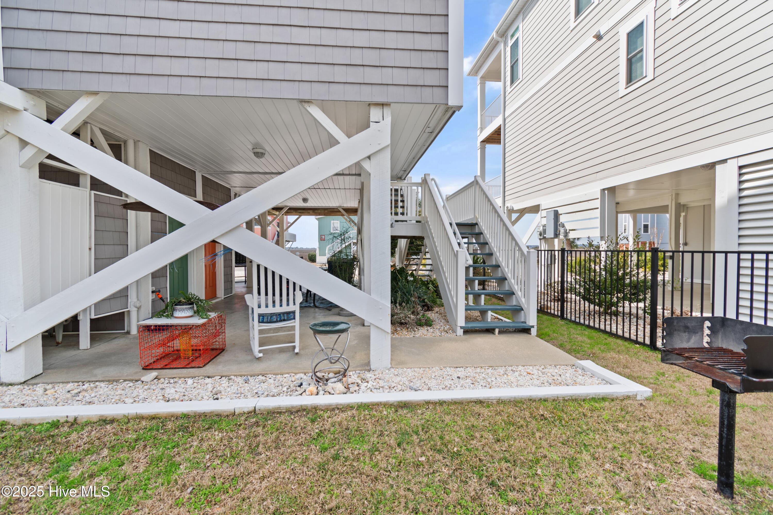 100520604 | Photo 57