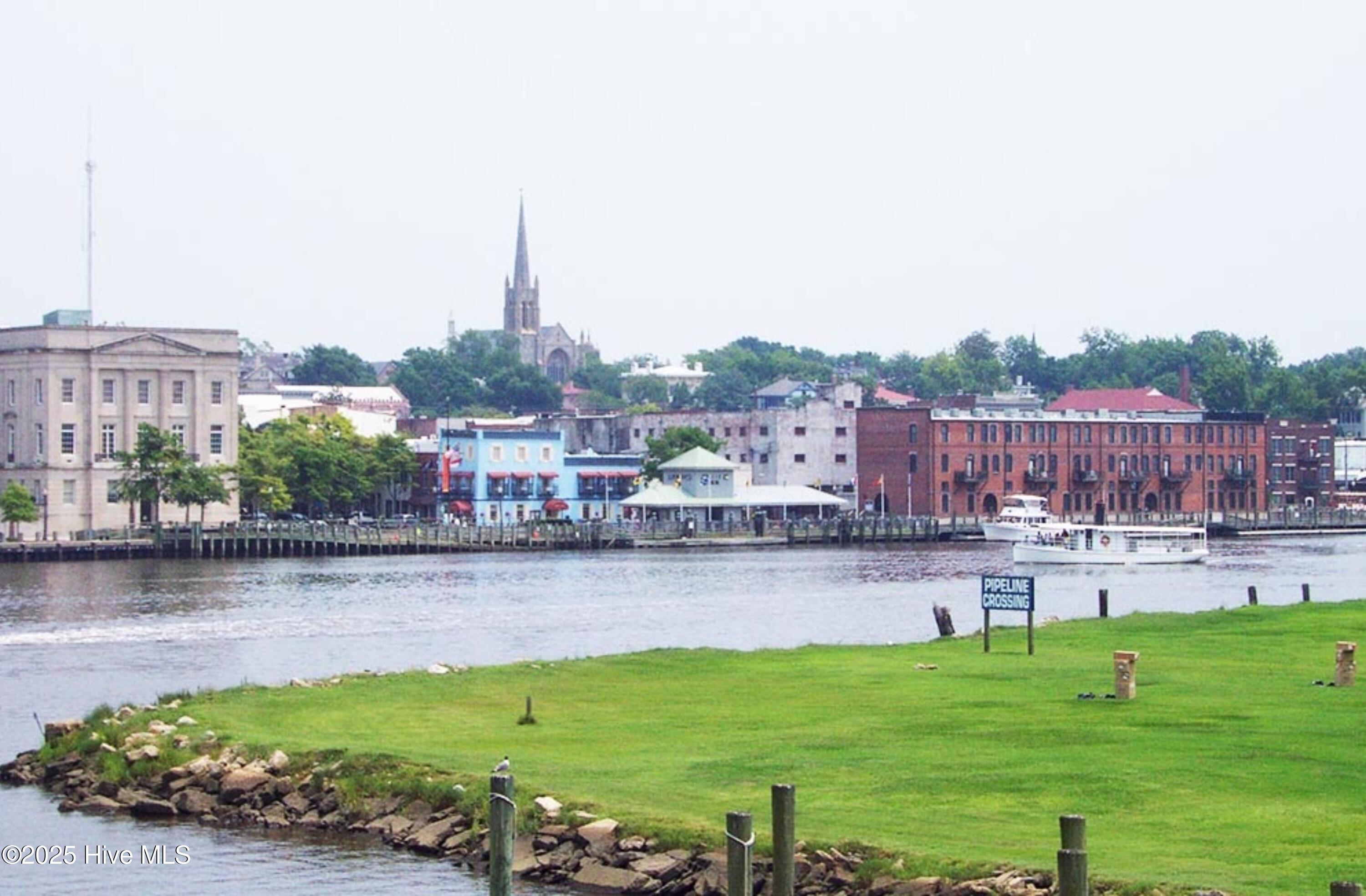 100566405 | Photo 34