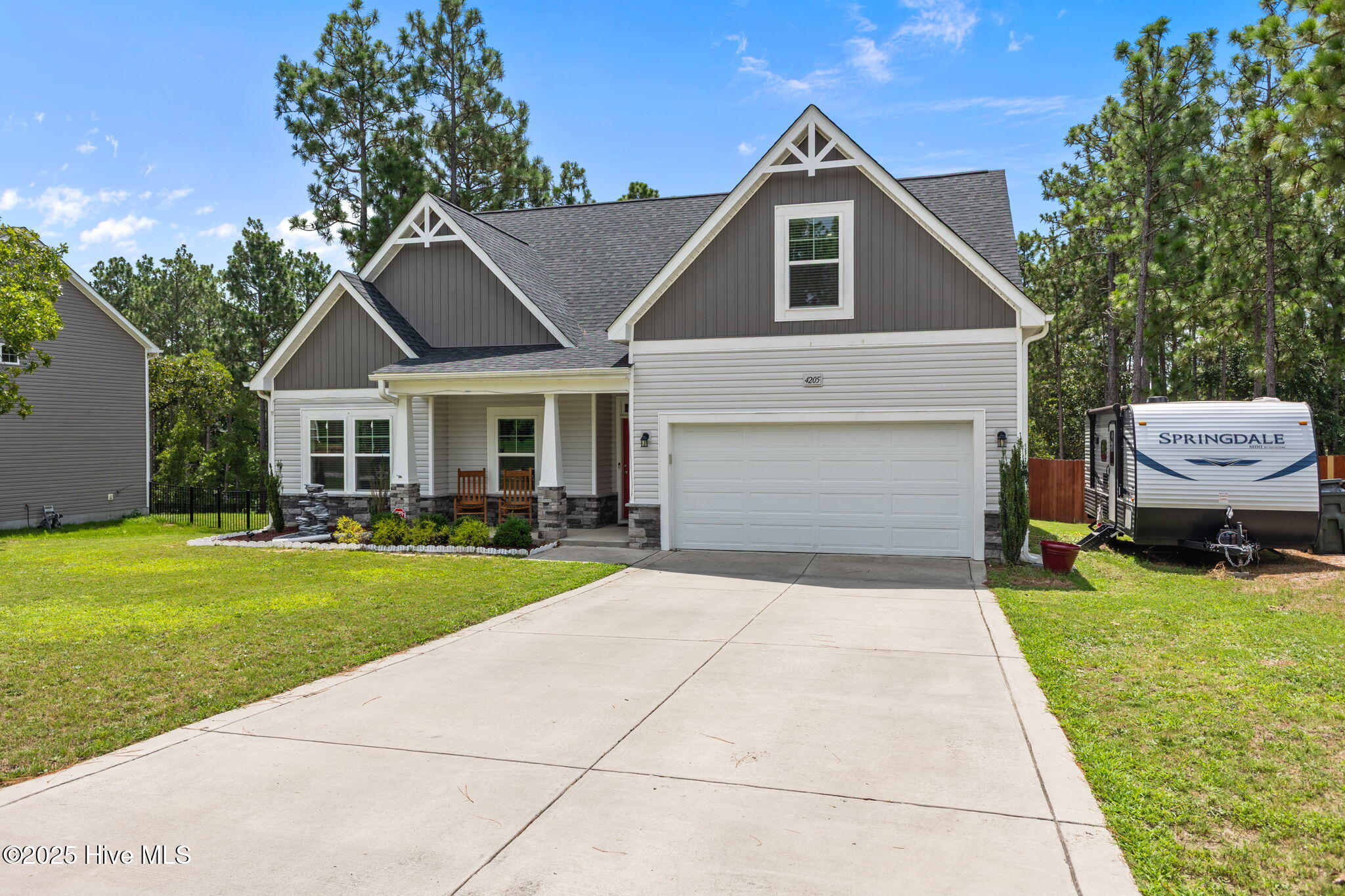 3-web-or-mls-AZ3A9778