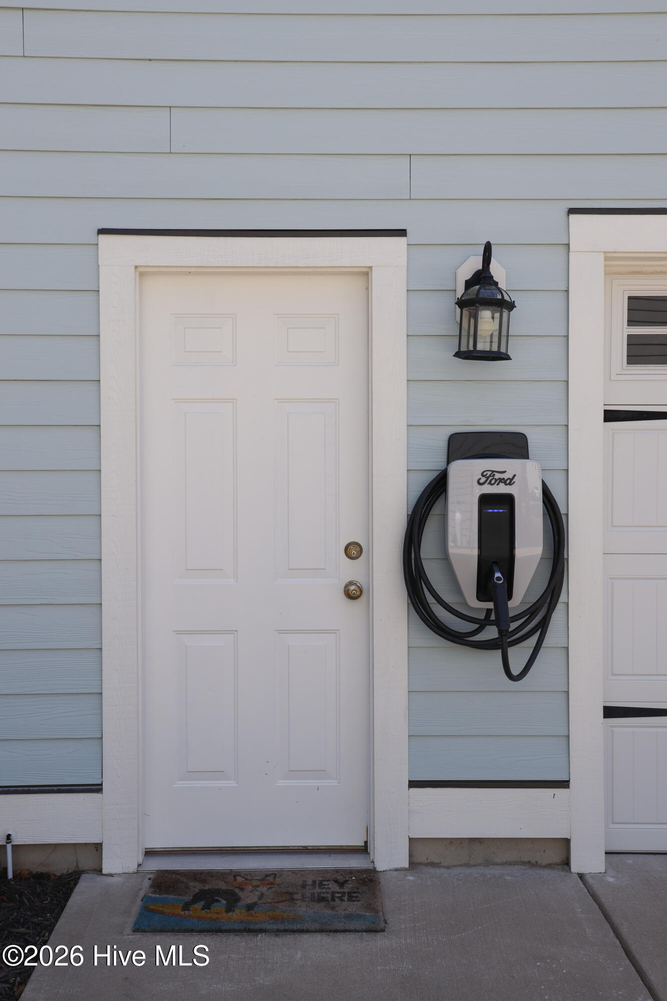 100567915 | Photo 70