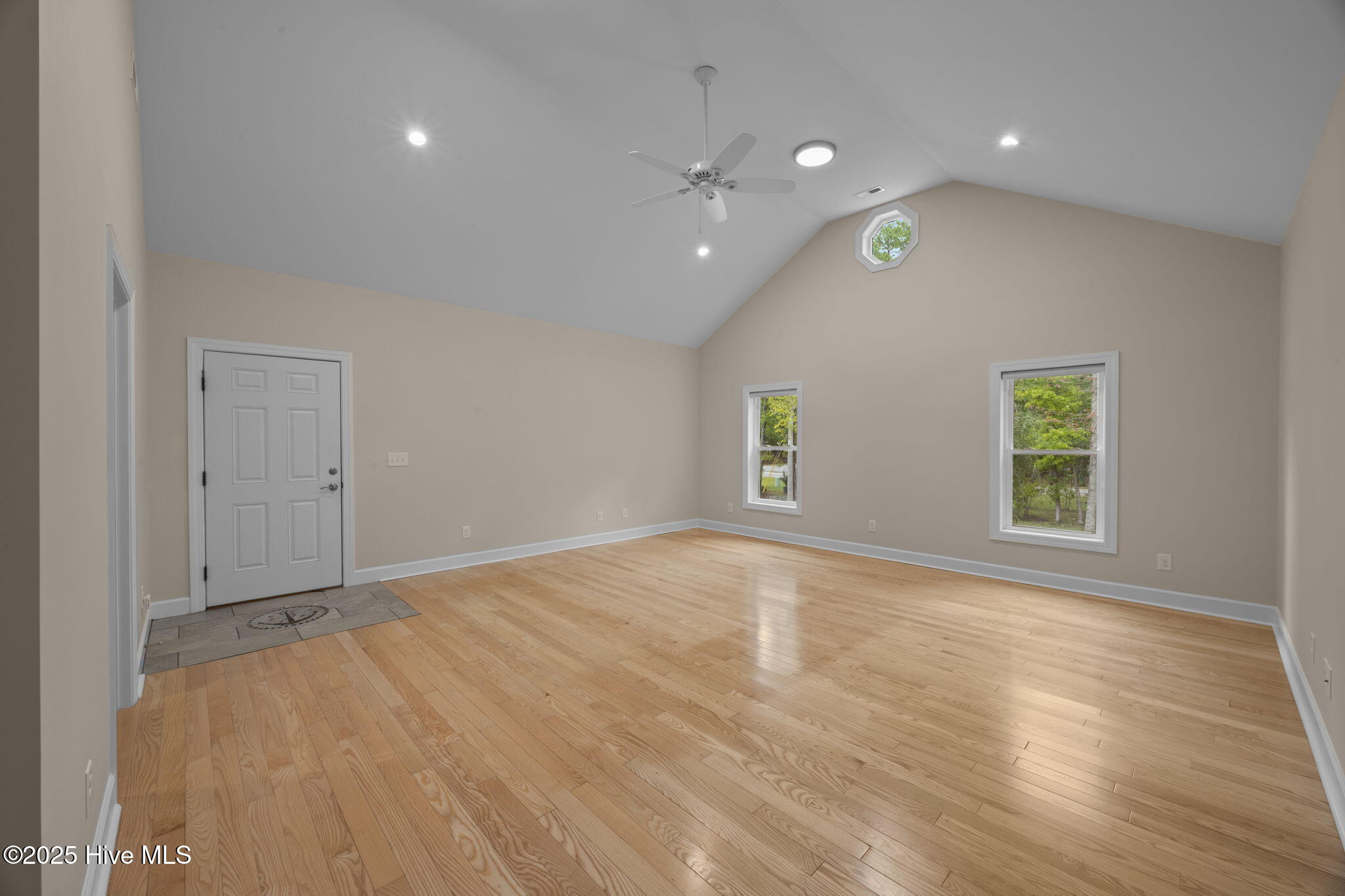 402 Whittaker Point Road,Oriental