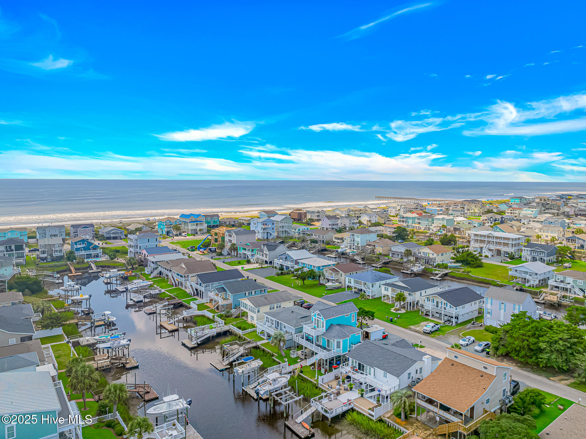 100547070 | Photo 38