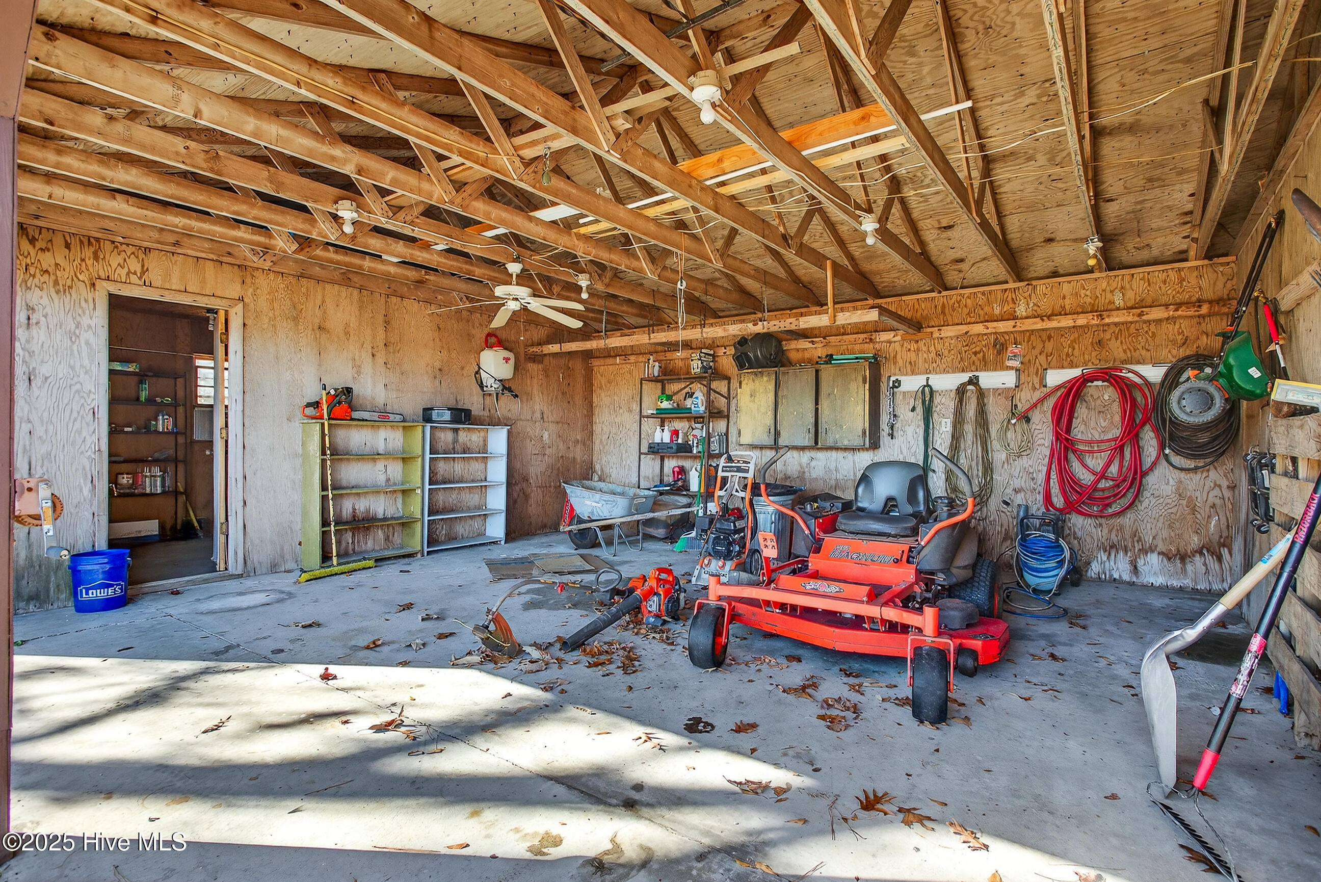 100544846 | Photo 54