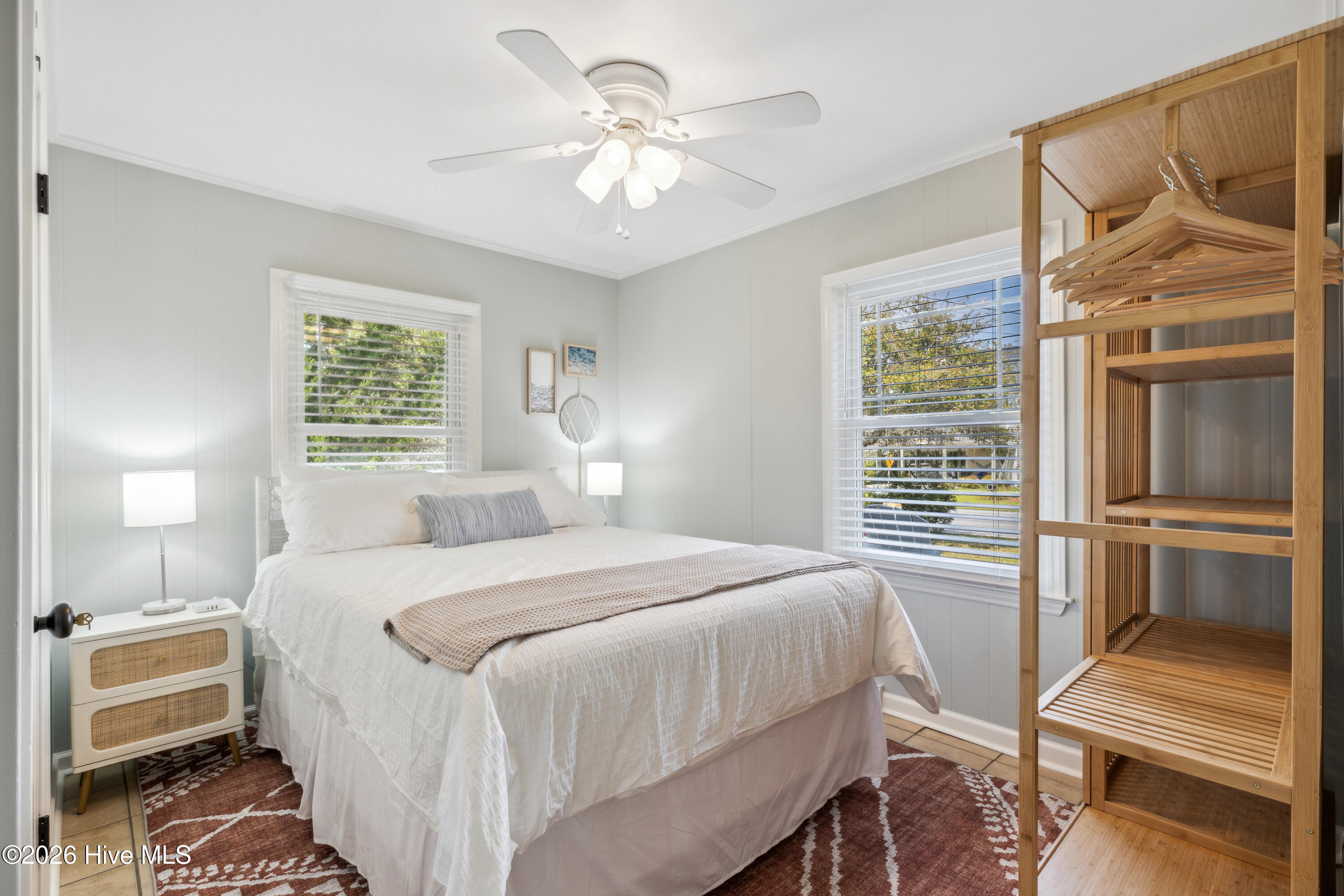 100569125 | Photo 32