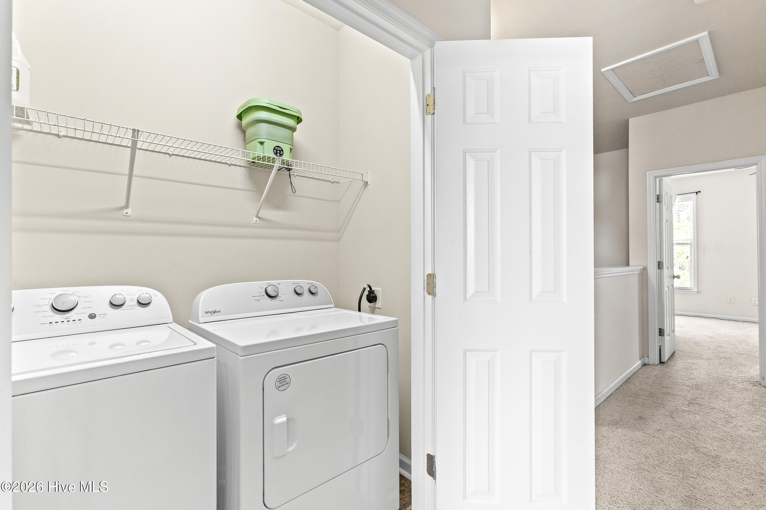 100561712 | Photo 21