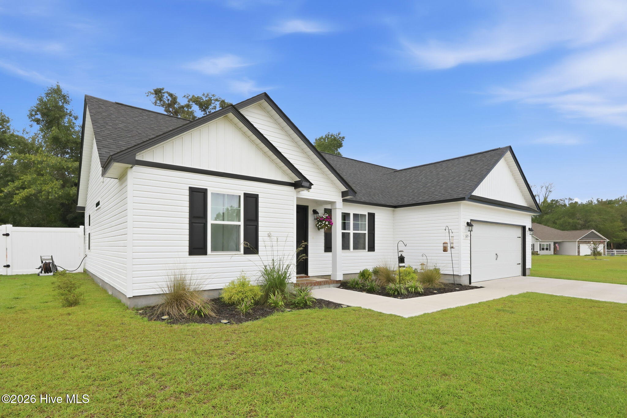 321 Cotton Hill Place,Hubert