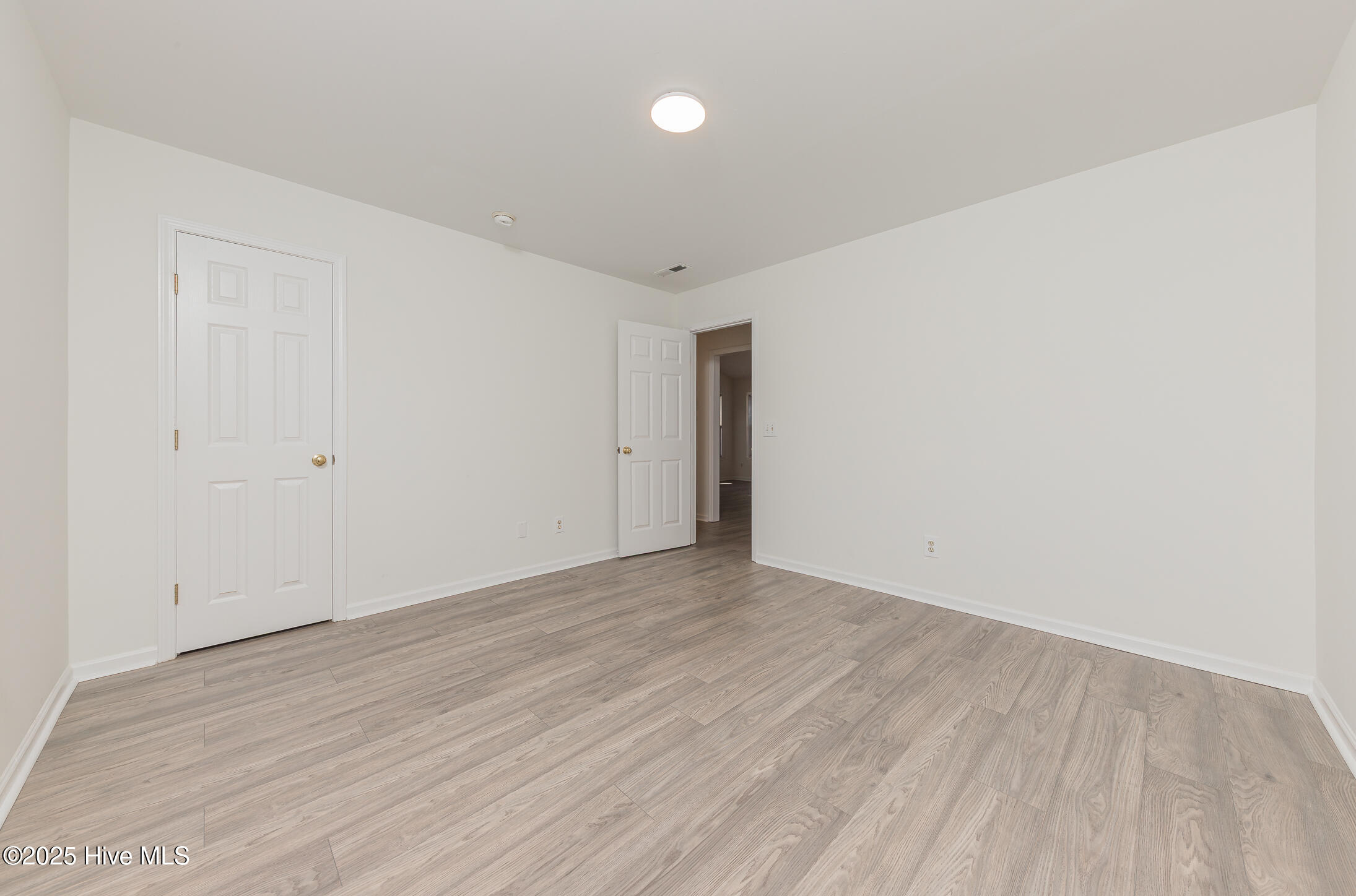 119 Red Bird Lane, Hampstead, NC 28443 – photo 15: 31BED2