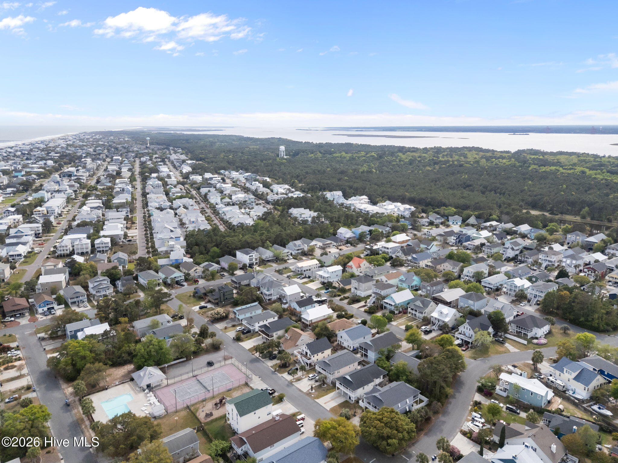 100564521 | Photo 46