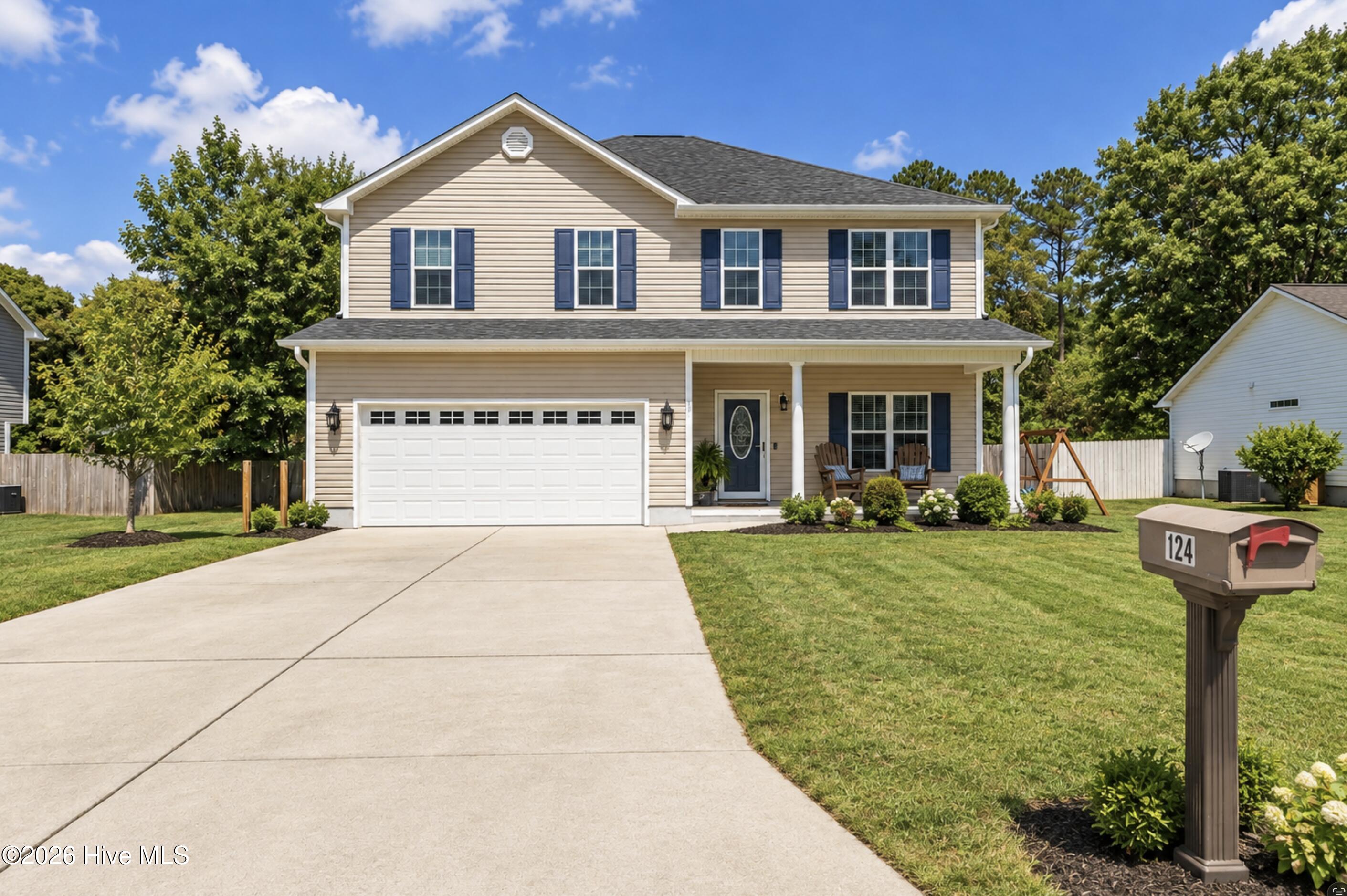 Photo 3 of Single family home for sale at 124 Saint Rd, Richlands, NC 28574 | MLS# 100576337 | Listing updated on 2026-09-20