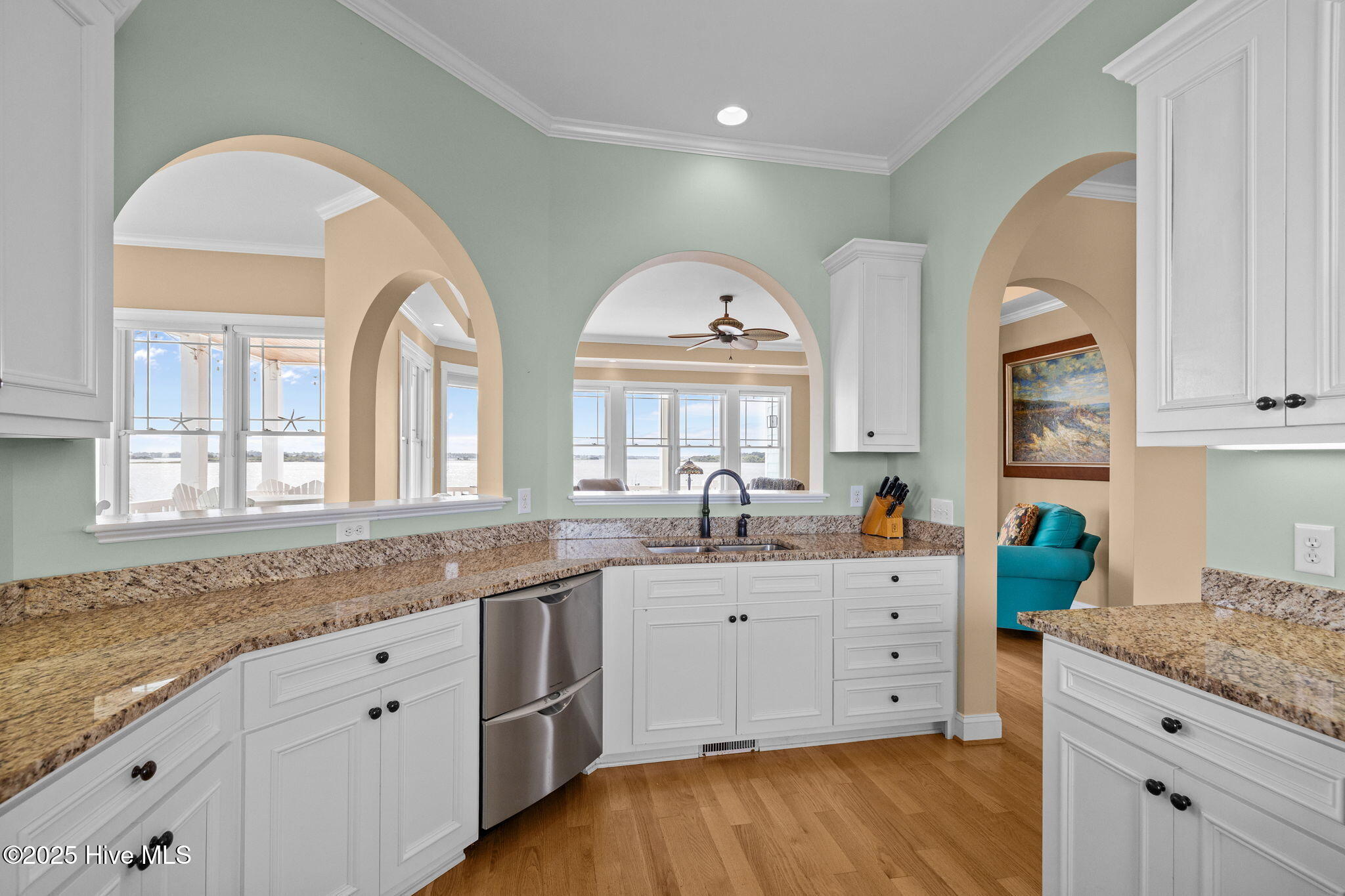 389 Live Oak Road, Newport, NC, 28570