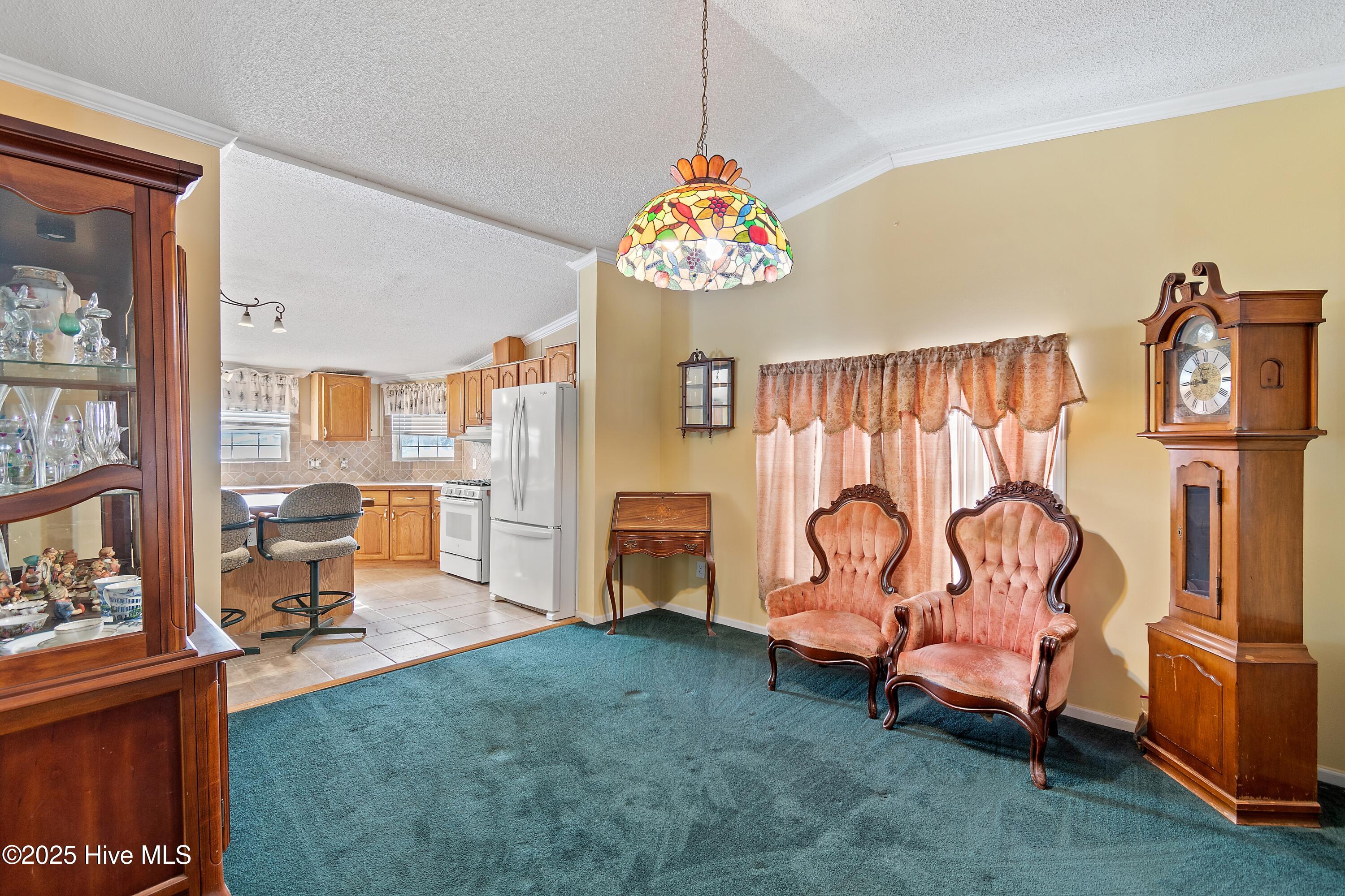 100542412 | Photo 21