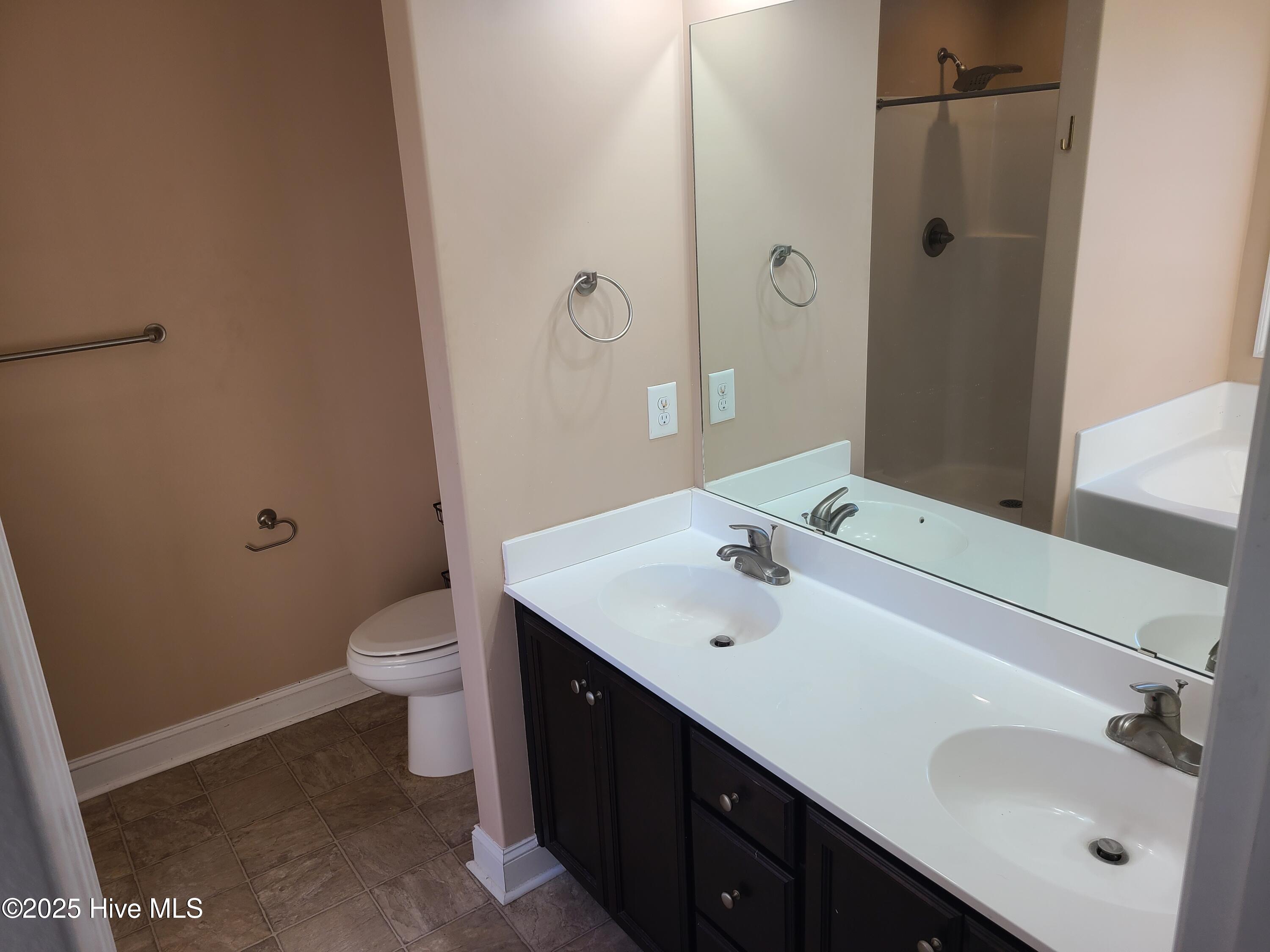 100539492 | Photo 21