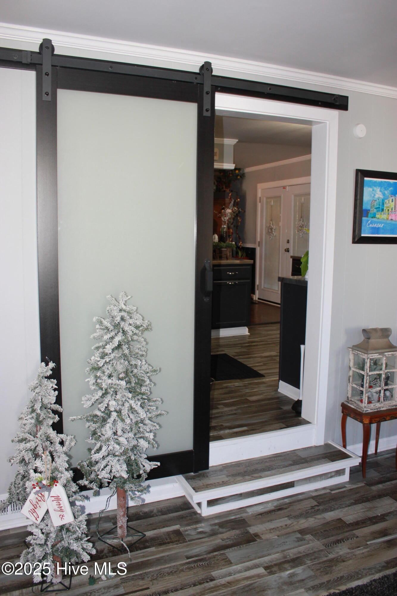 100546240 | Photo 27