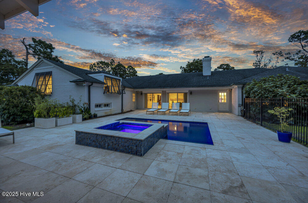 100519719 | Photo 54