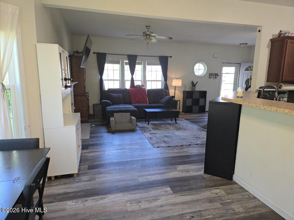 213 Cottage Brook Court, Richlands, NC, 28574