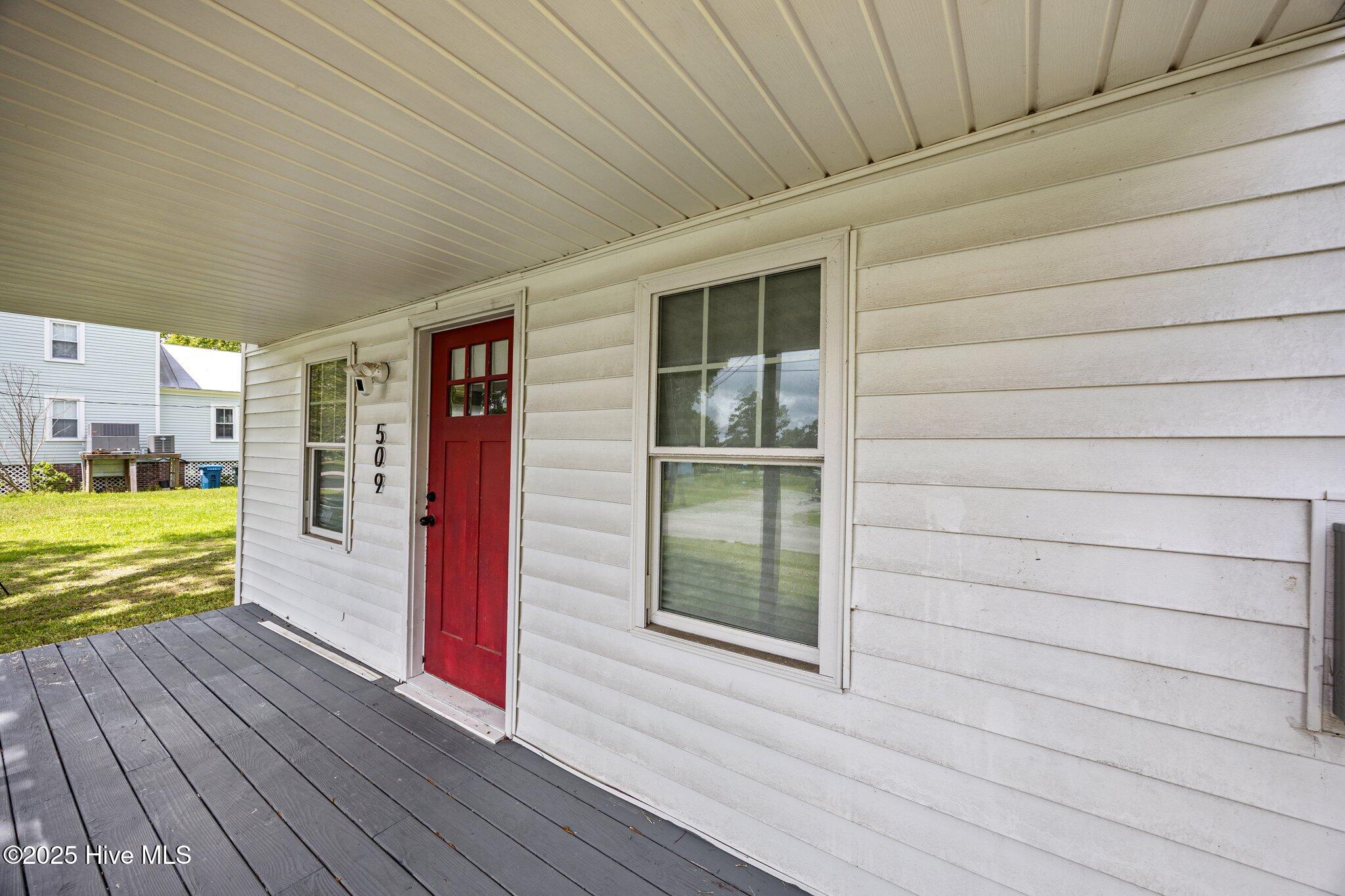 509 Academy Street, Oriental, NC, 28571