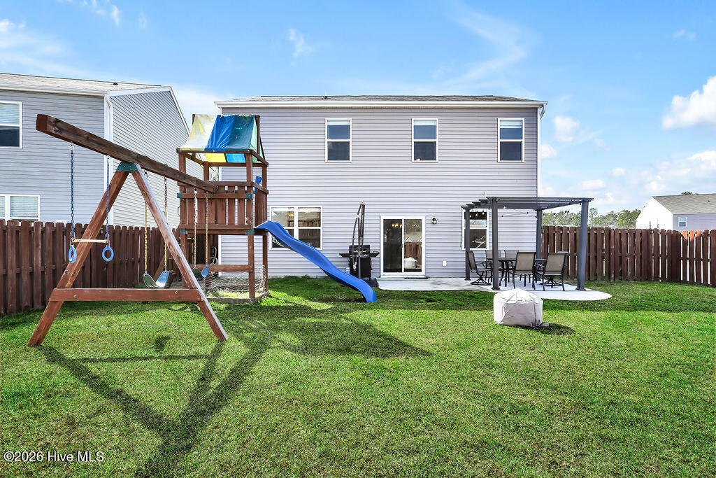 100560031 | Photo 31