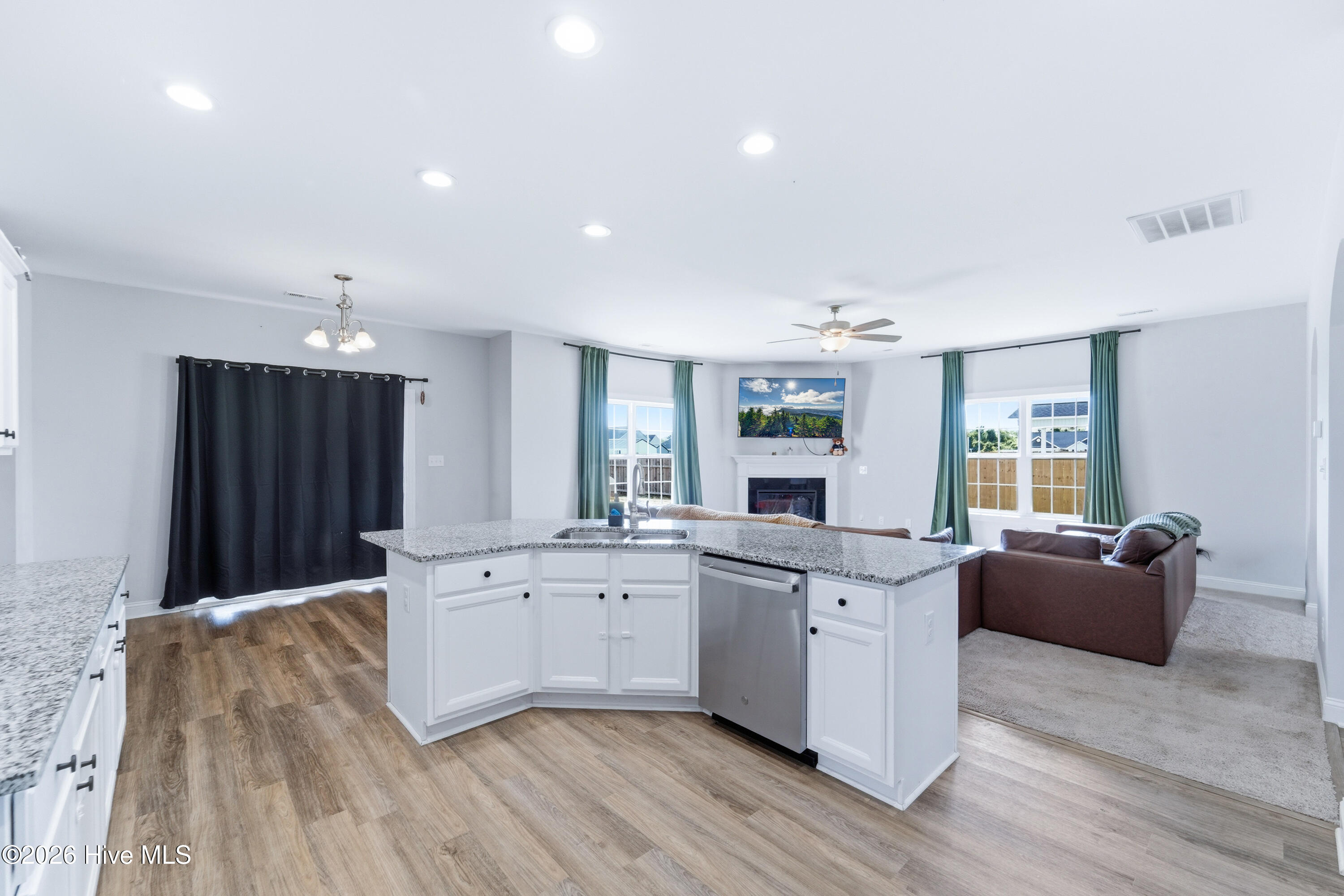700 Puppy Drum Lane,Maysville