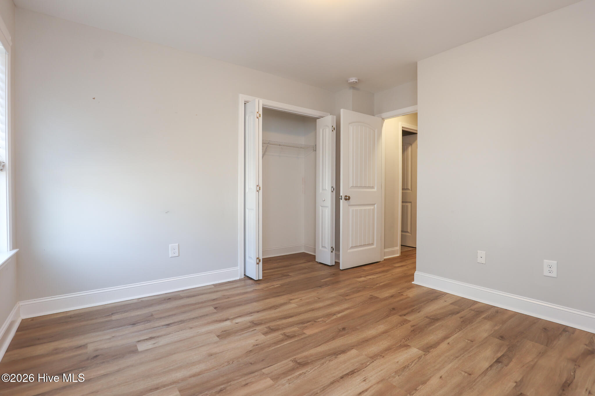 100559393 | Photo 28