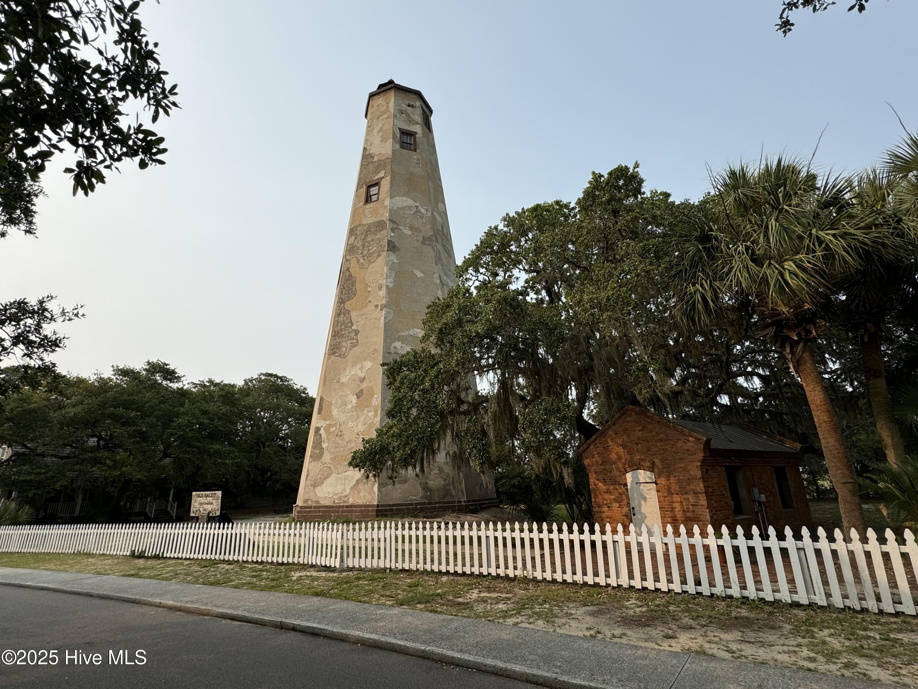 100542695 | Photo 29