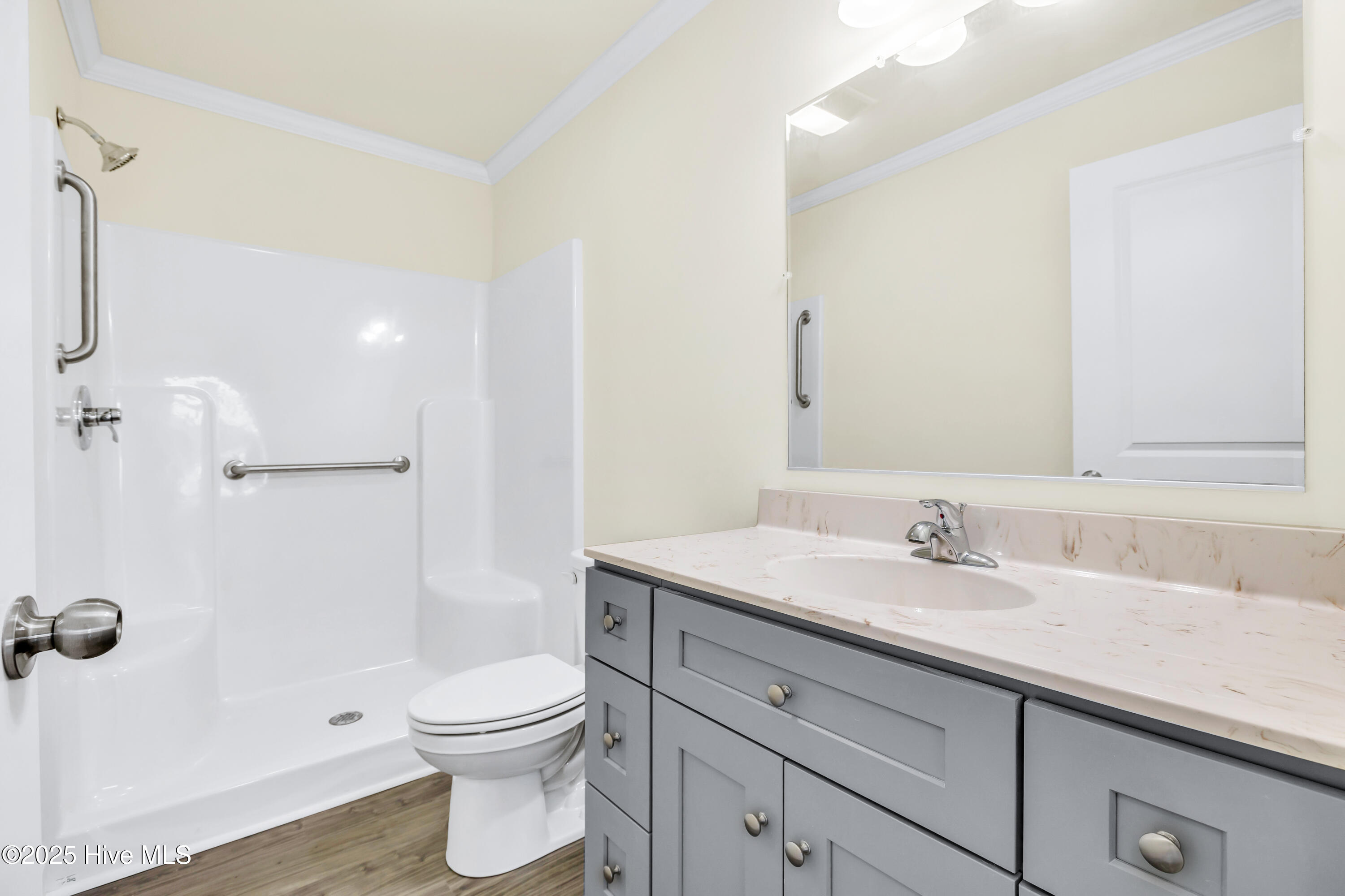 100543409 | Photo 14