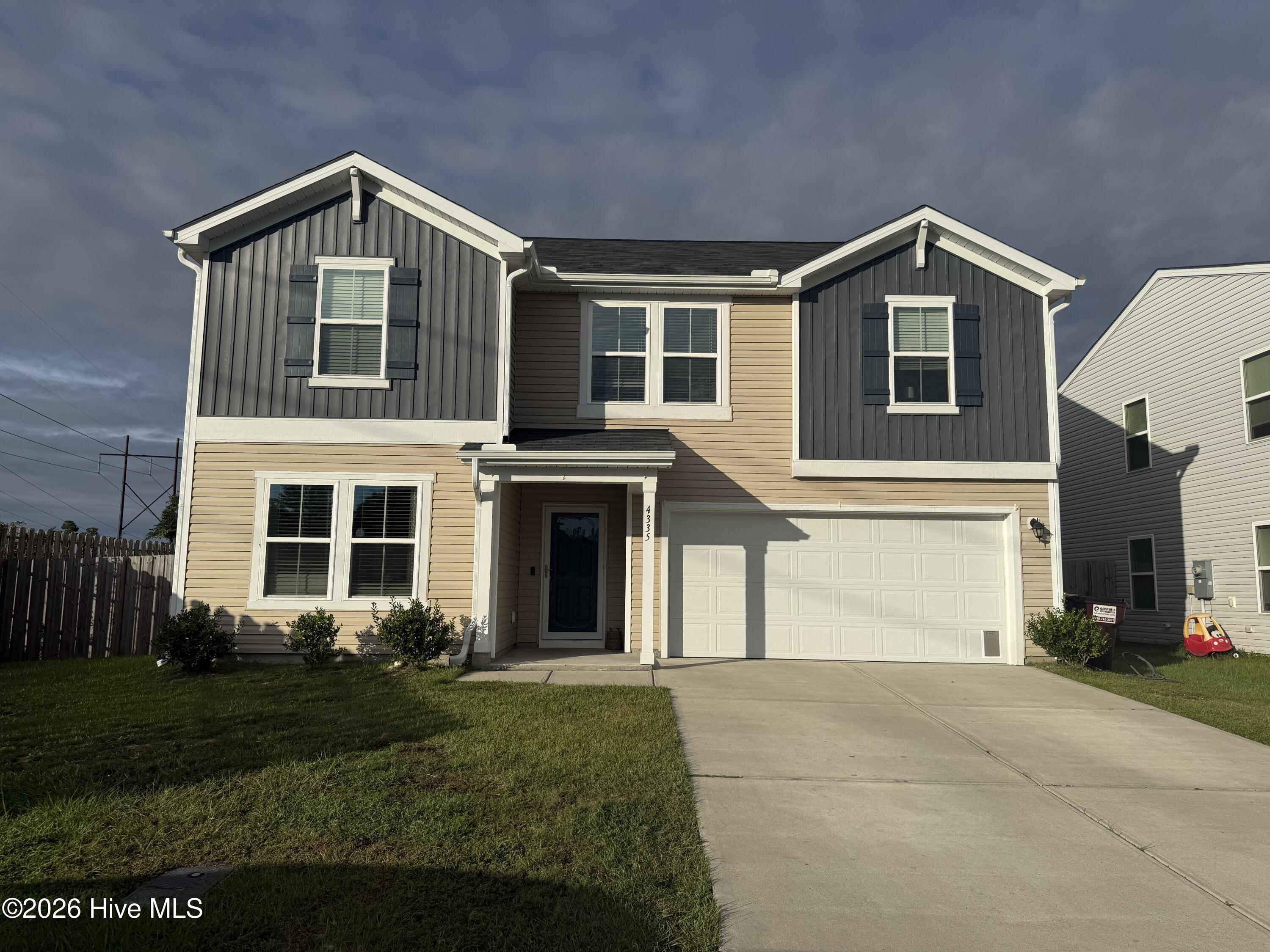 Listing photograph for 4335 Myett Run, Wilmington, NC 28405