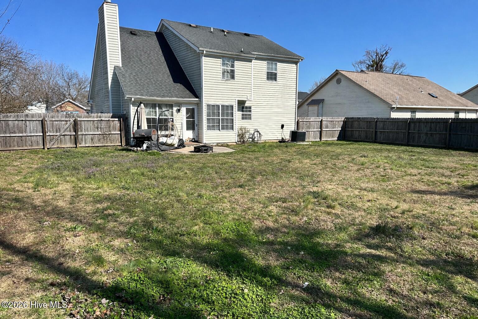 100558377 | Photo 24