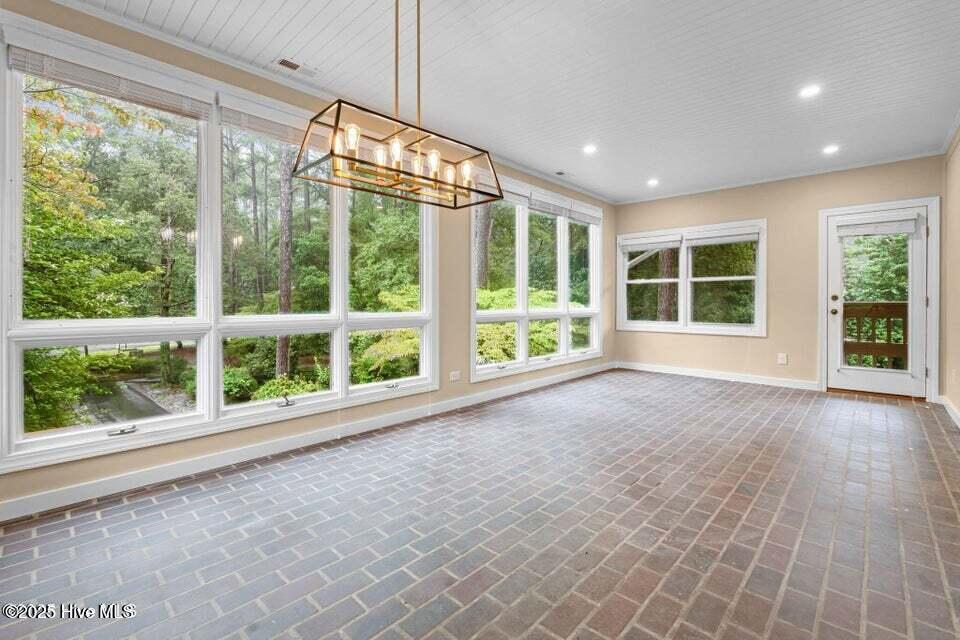 1705 Lord Ashley Drive
