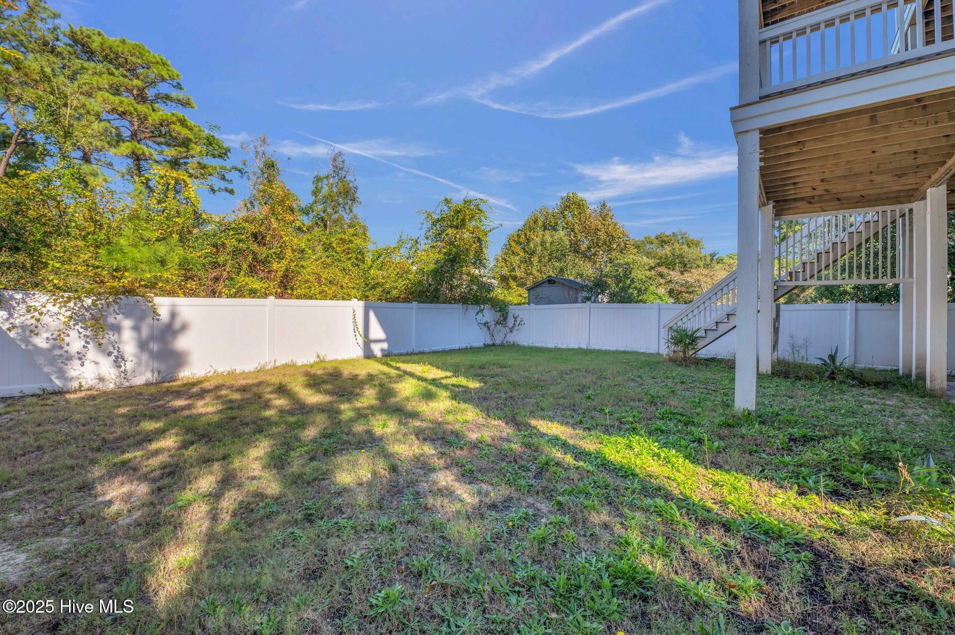 100539470 | Photo 46