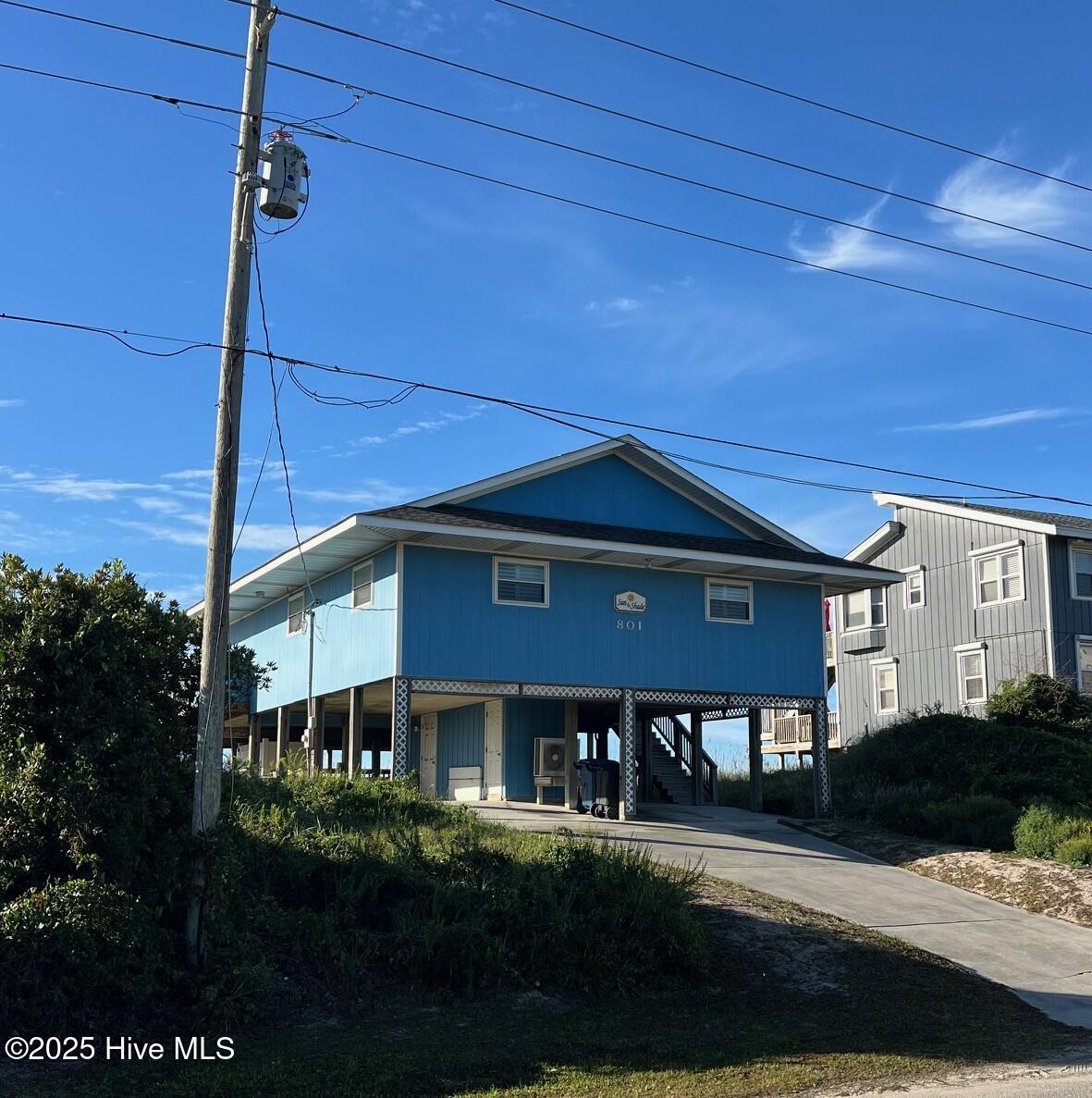 Homes for sale in Emerald Isle, NC | 801 Ocean Dr, Emerald Isle, NC 28594 | MLS# 100534891