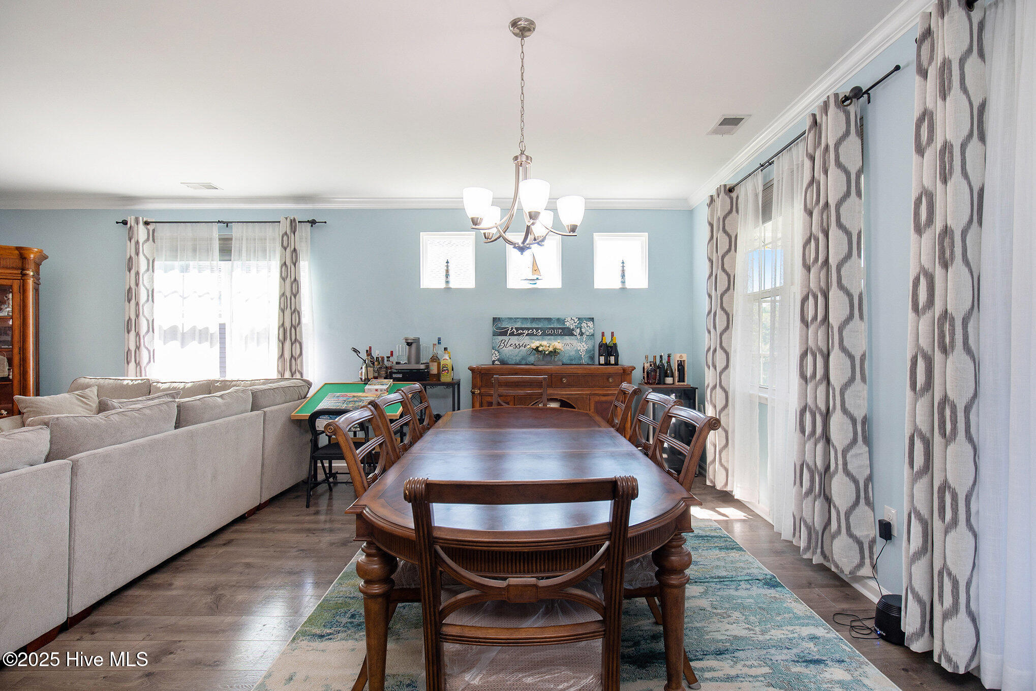 100529053 | Photo 10