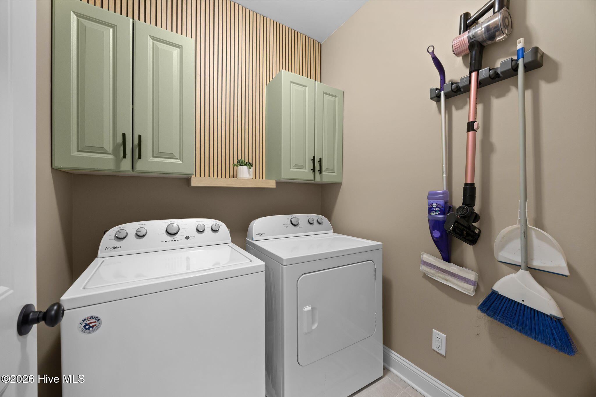 100556491 | Photo 28