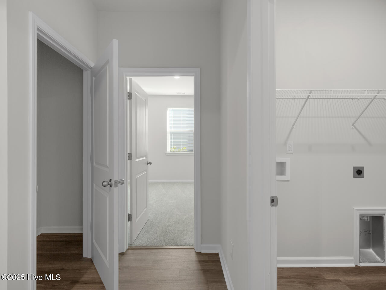 100563852 | Photo 20