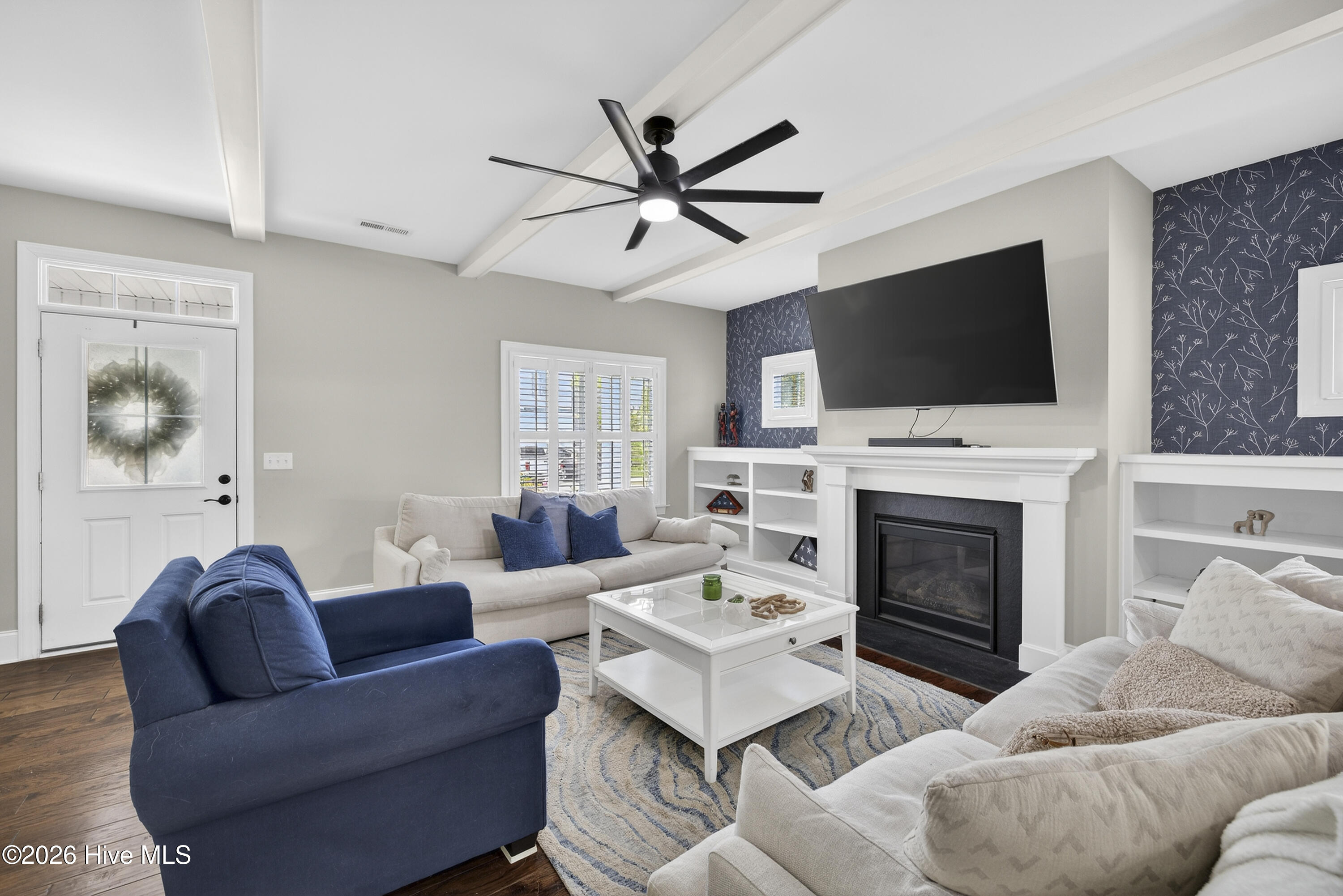 100562294 | Photo 10