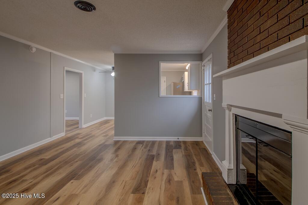 100543295 | Photo 12