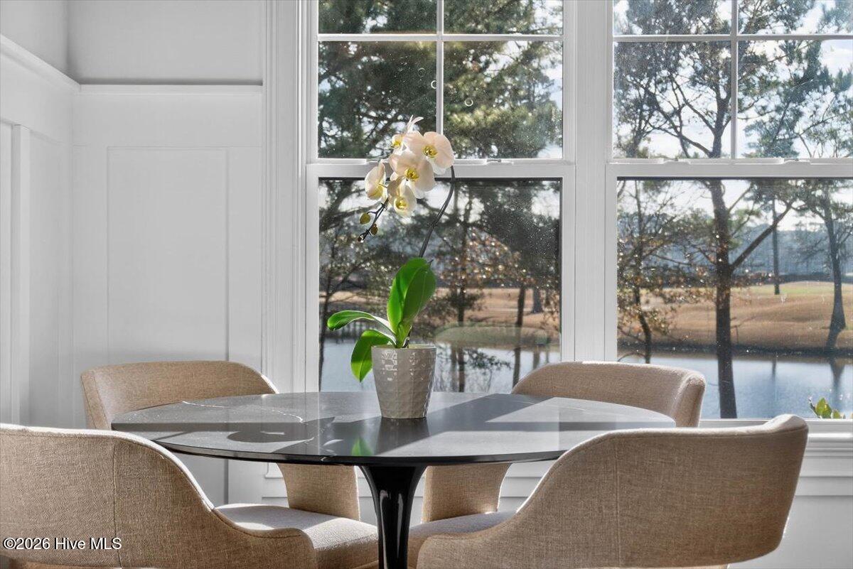 100548349 | Photo 30