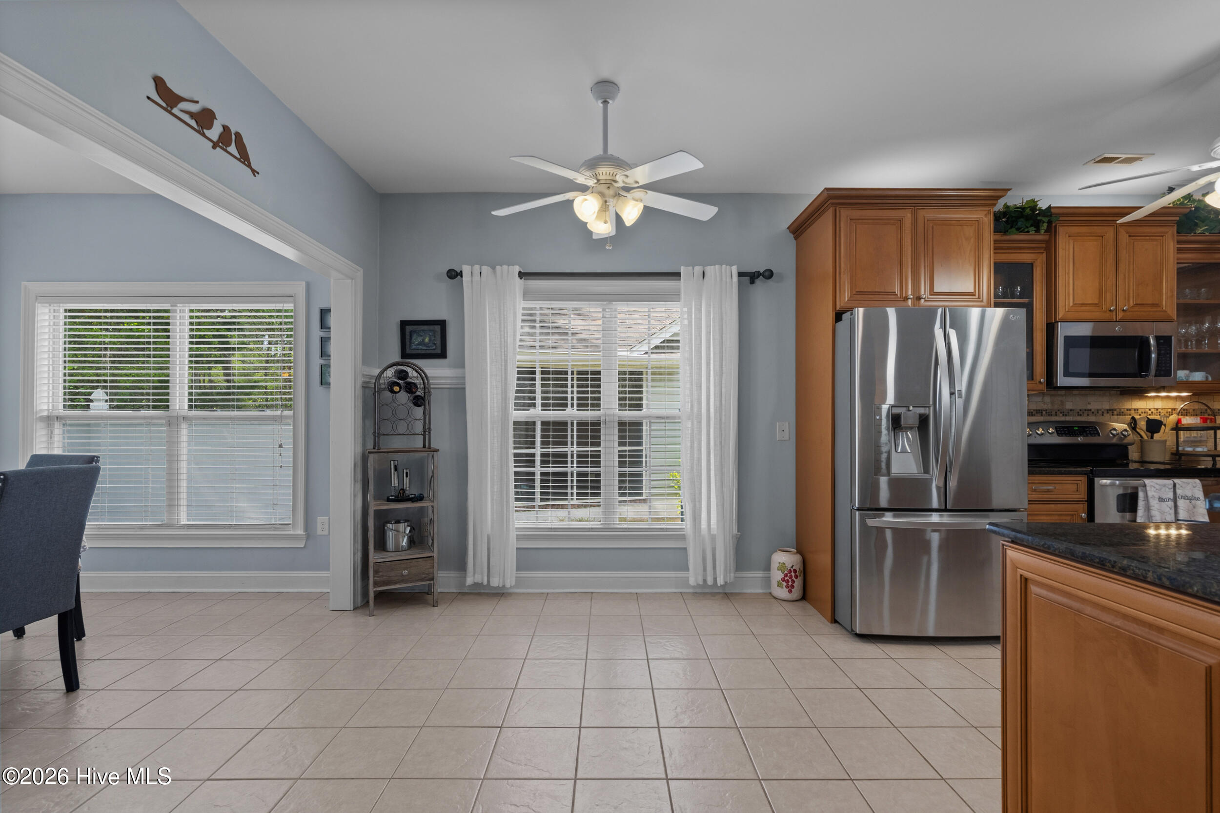 100566575 | Photo 16