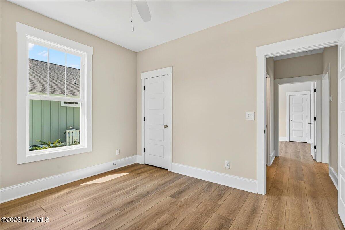 100504765 | Photo 39