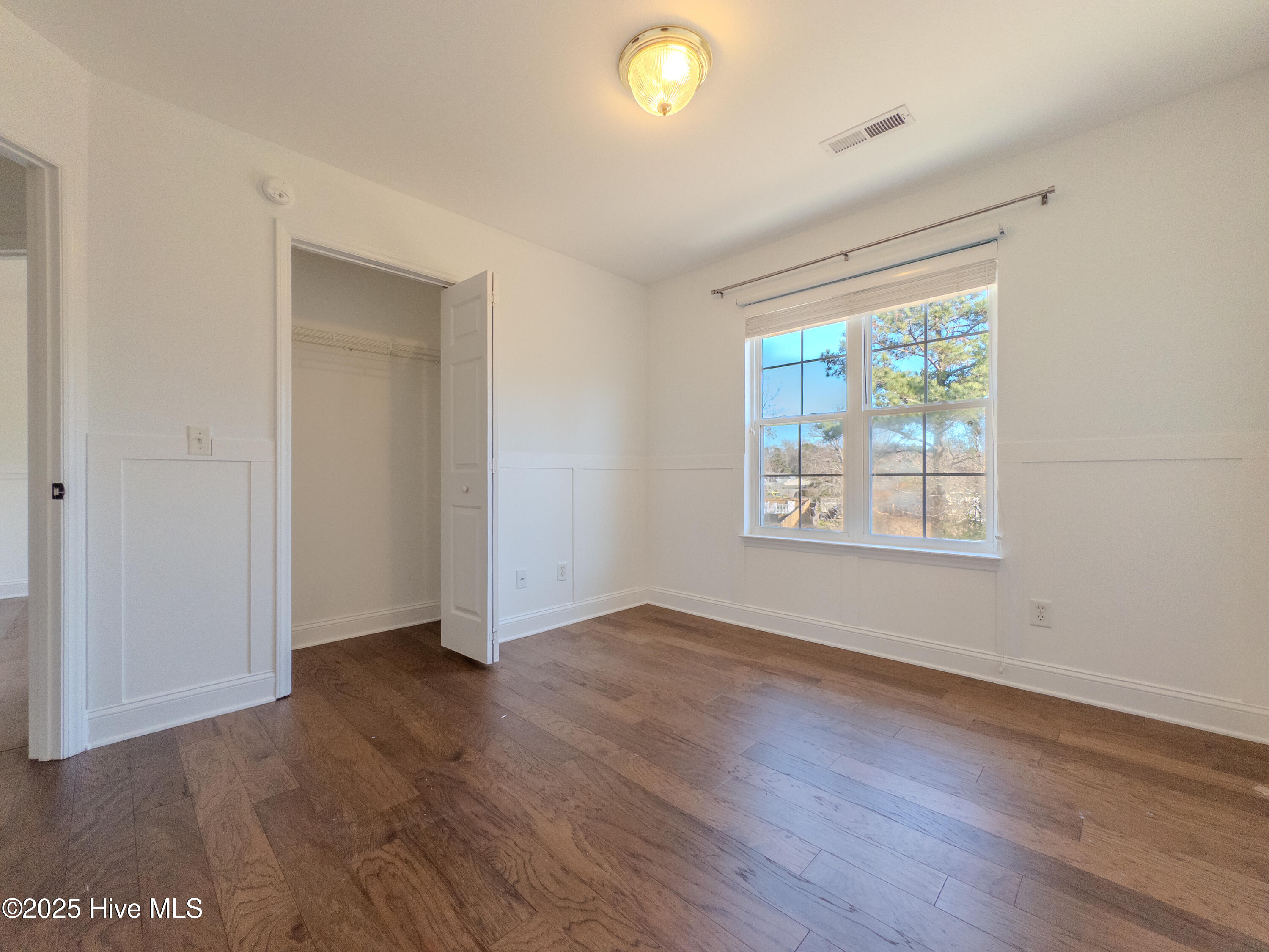 100546237 | Photo 10