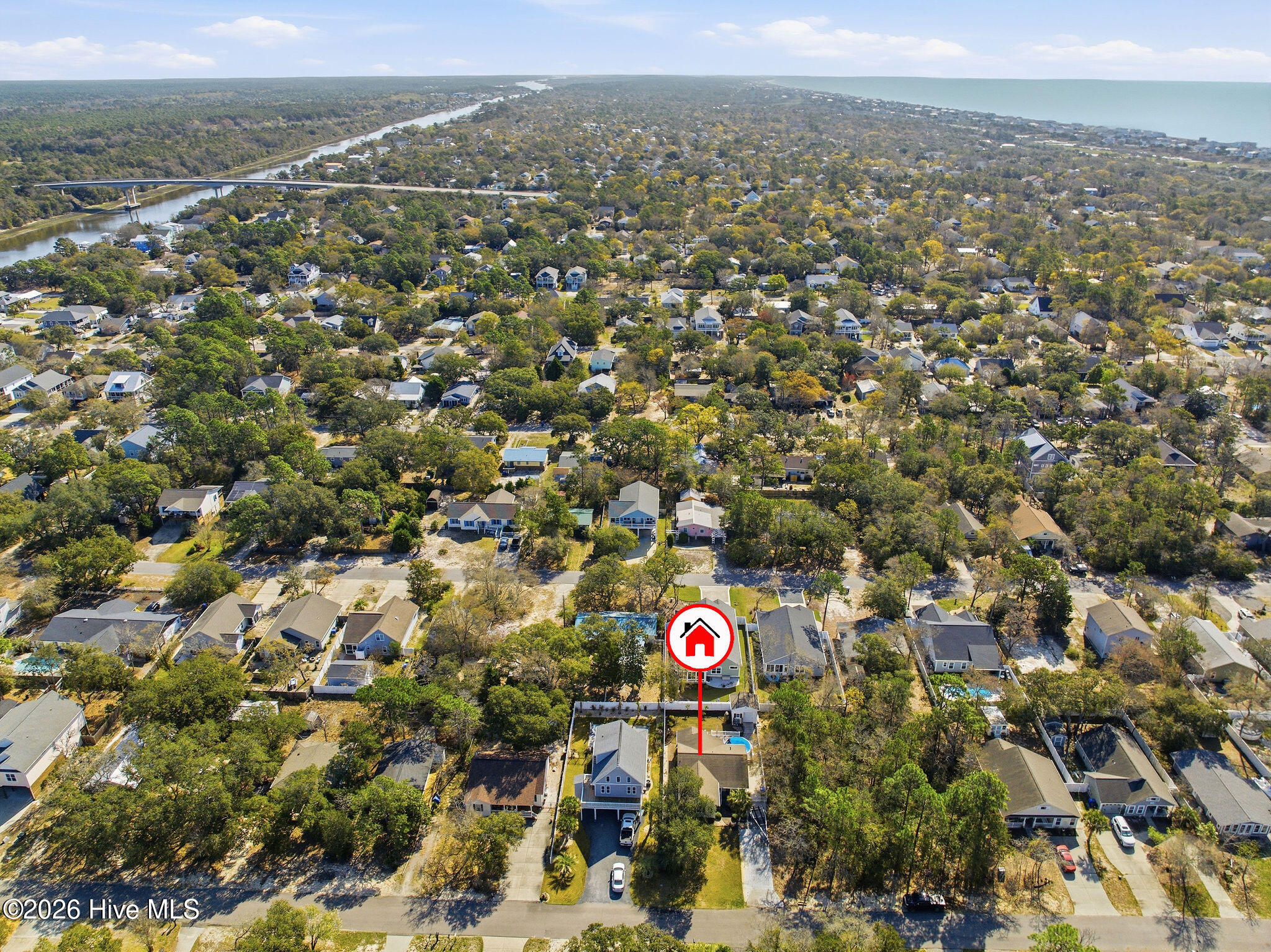 100564748 | Photo 64