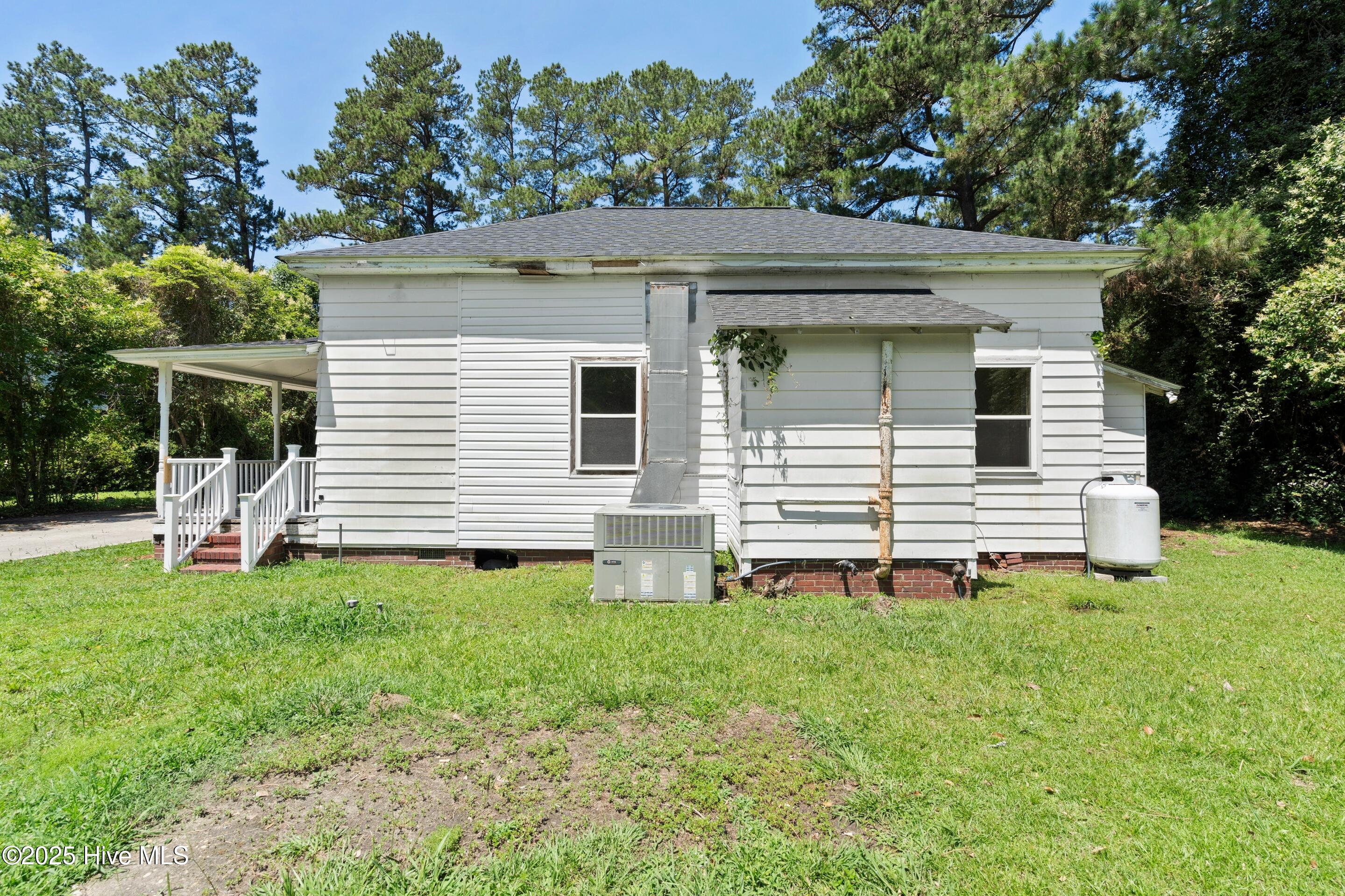 100513299 | Photo 39