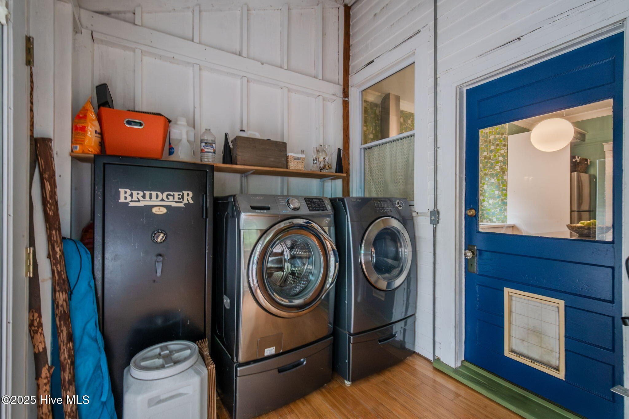 100522019 | Photo 37