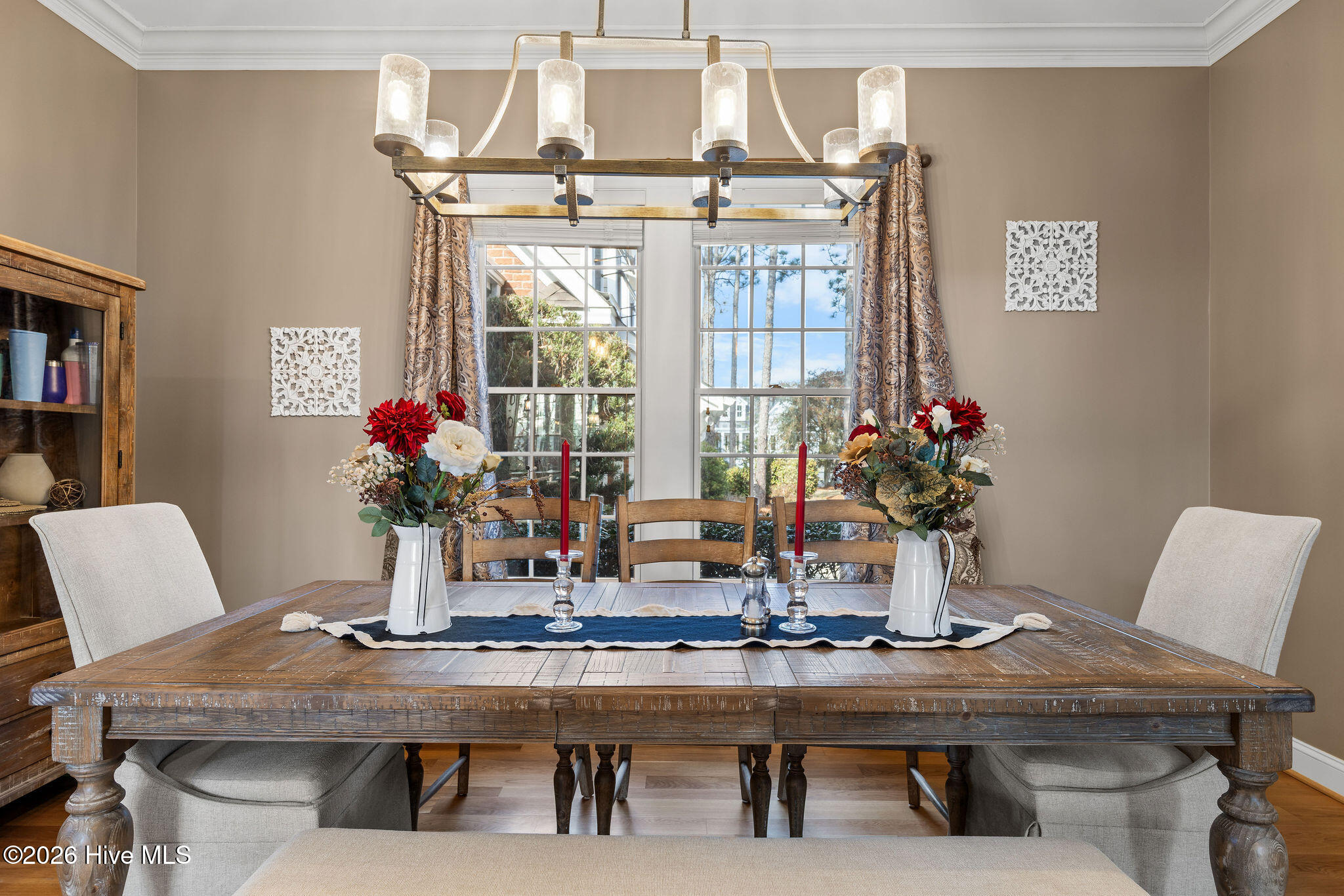 100553597 | Photo 15