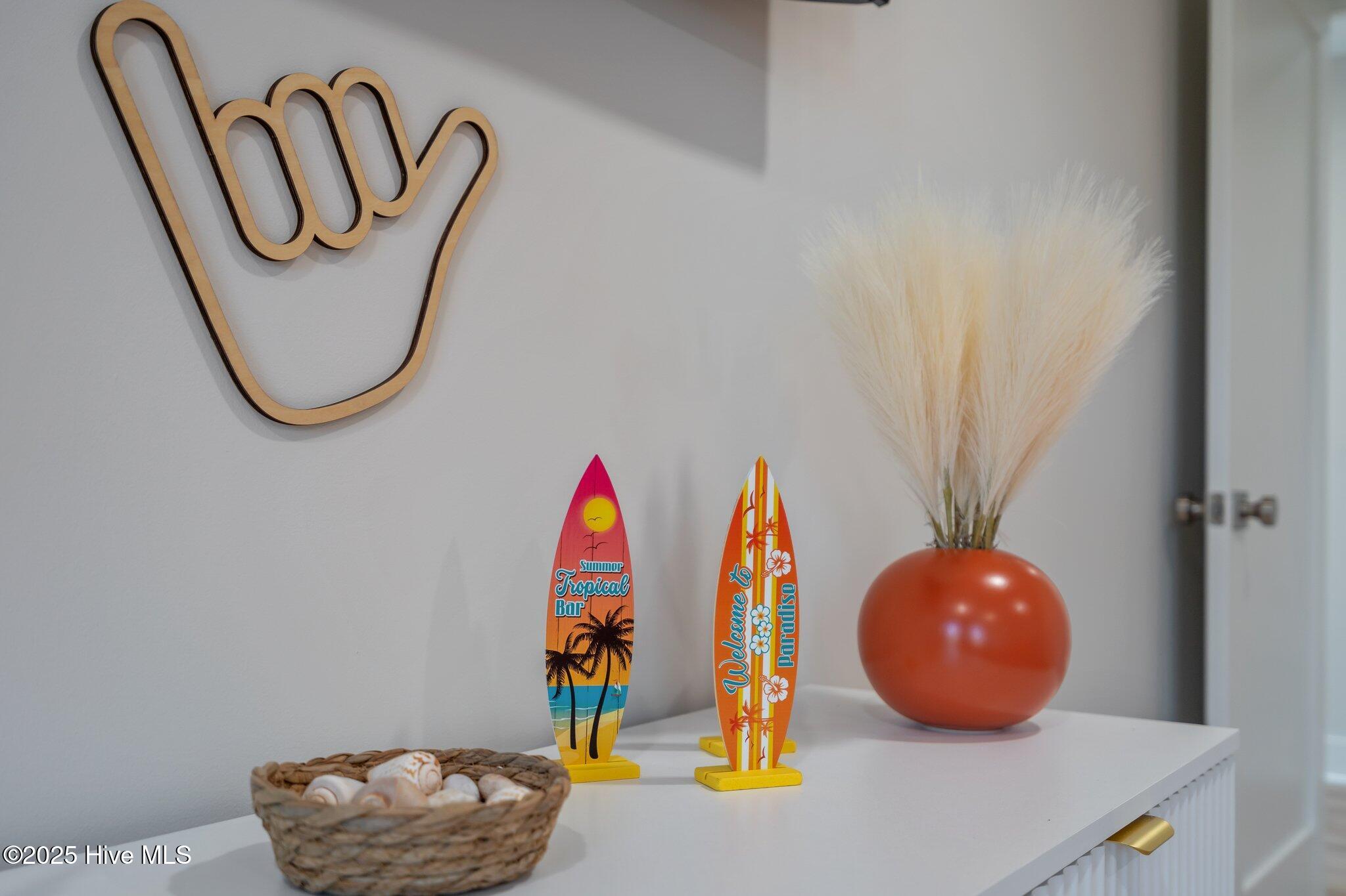 100519500 | Photo 61