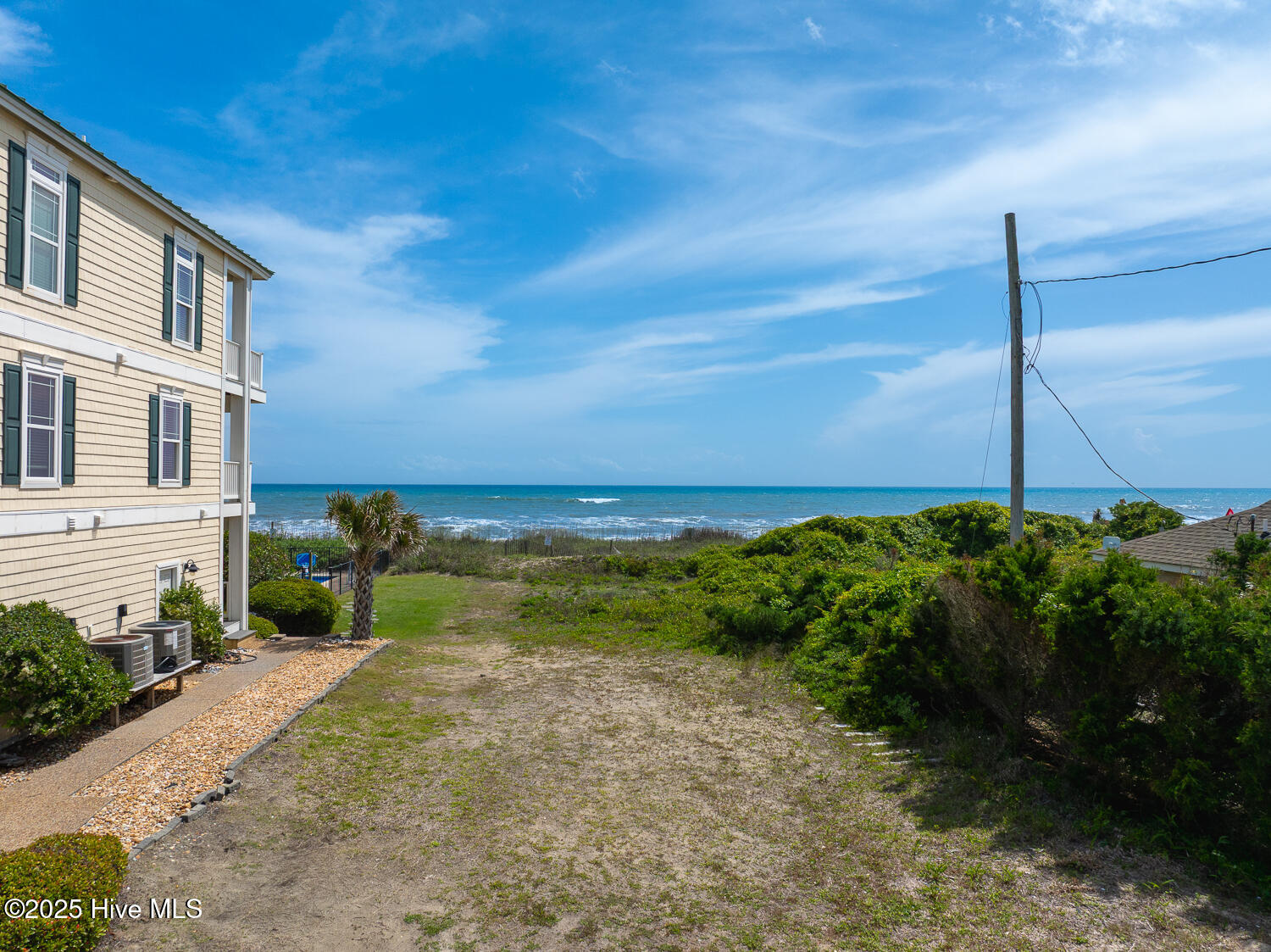 111 Ocean Shore Lane,Pine Knoll Shores