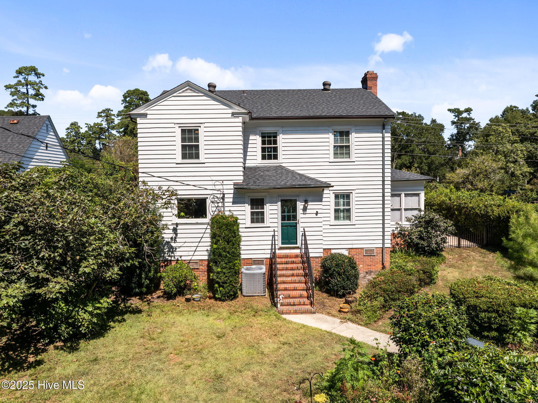 100528962 | Photo 38