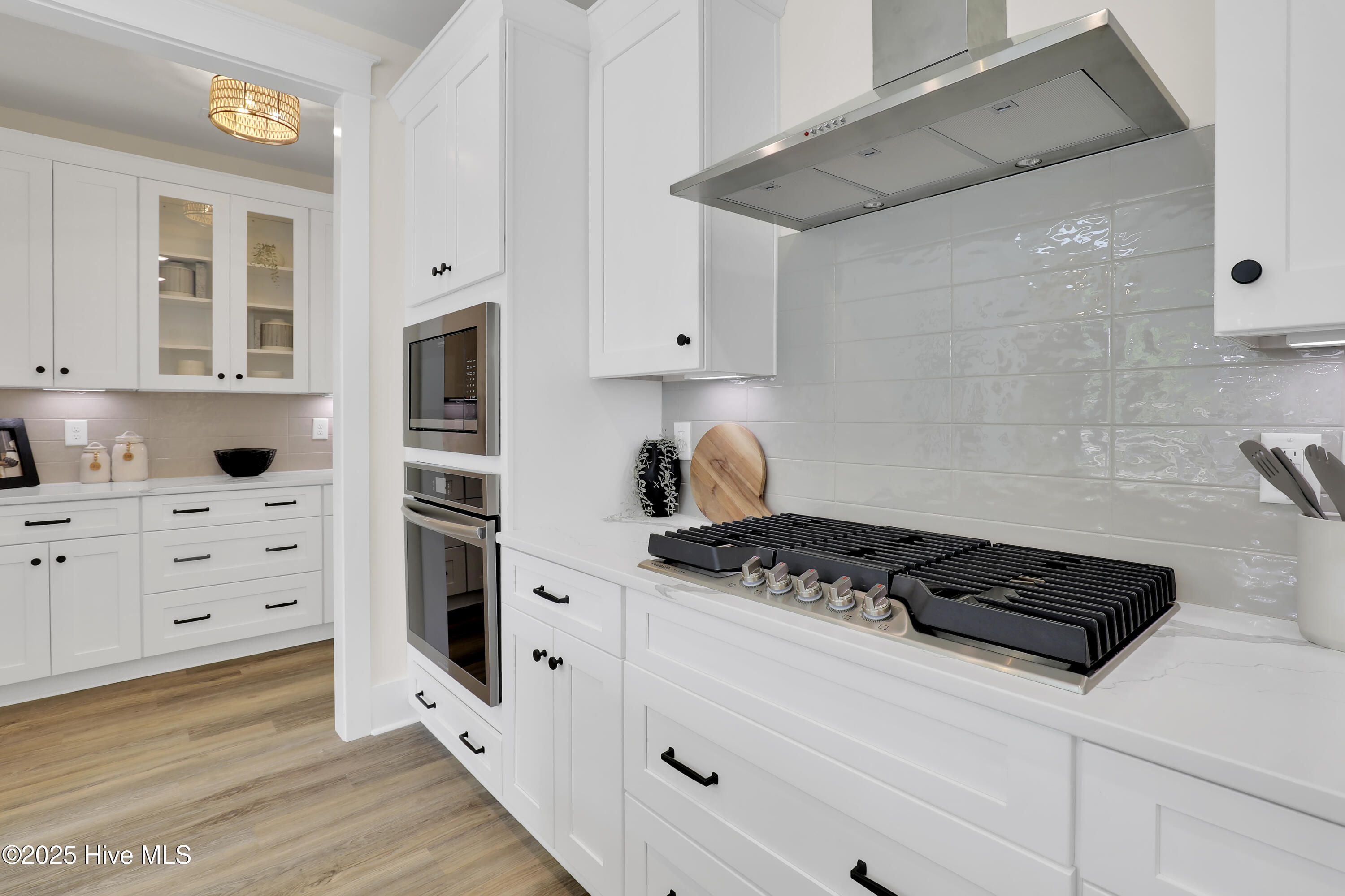 100525634 | Photo 14