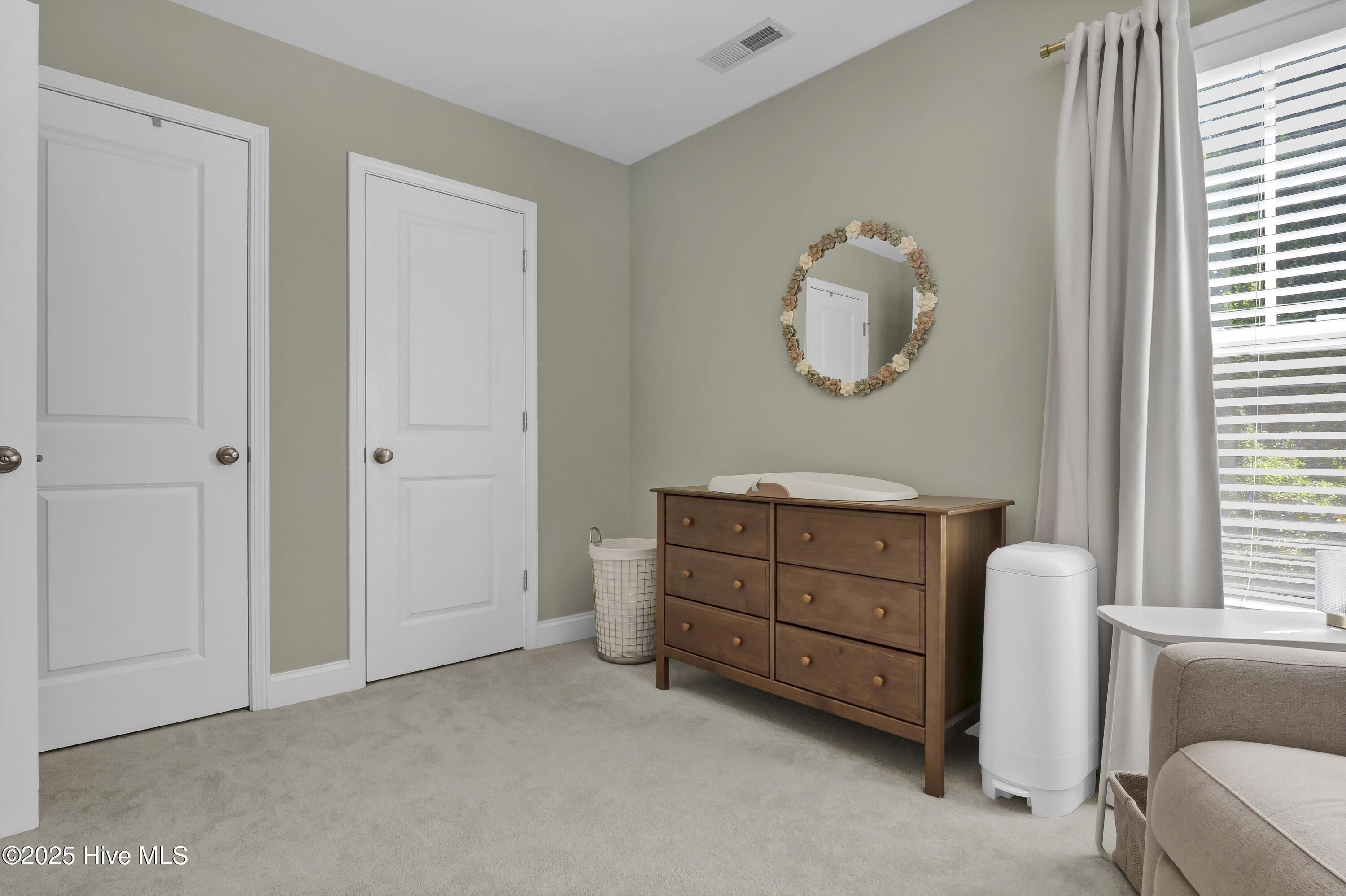 100529141 | Photo 23