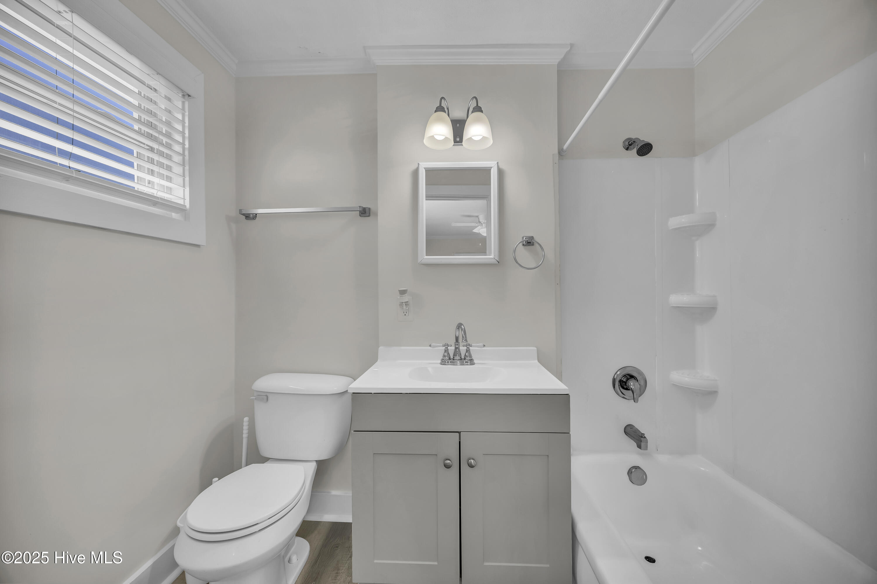 100539758 | Photo 18